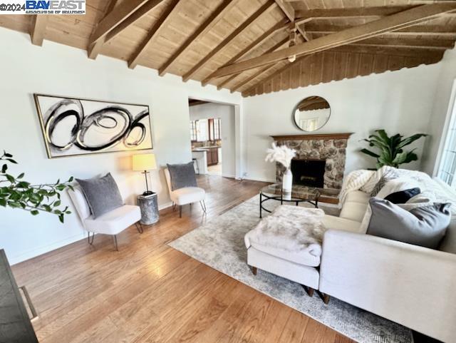 20146 Santa Maria Ave