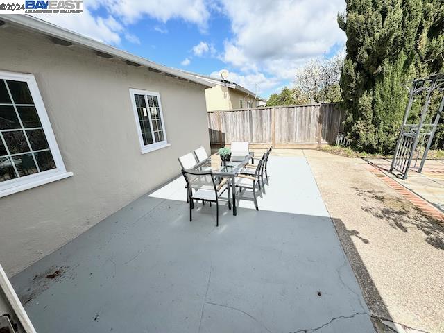 20146 Santa Maria Ave