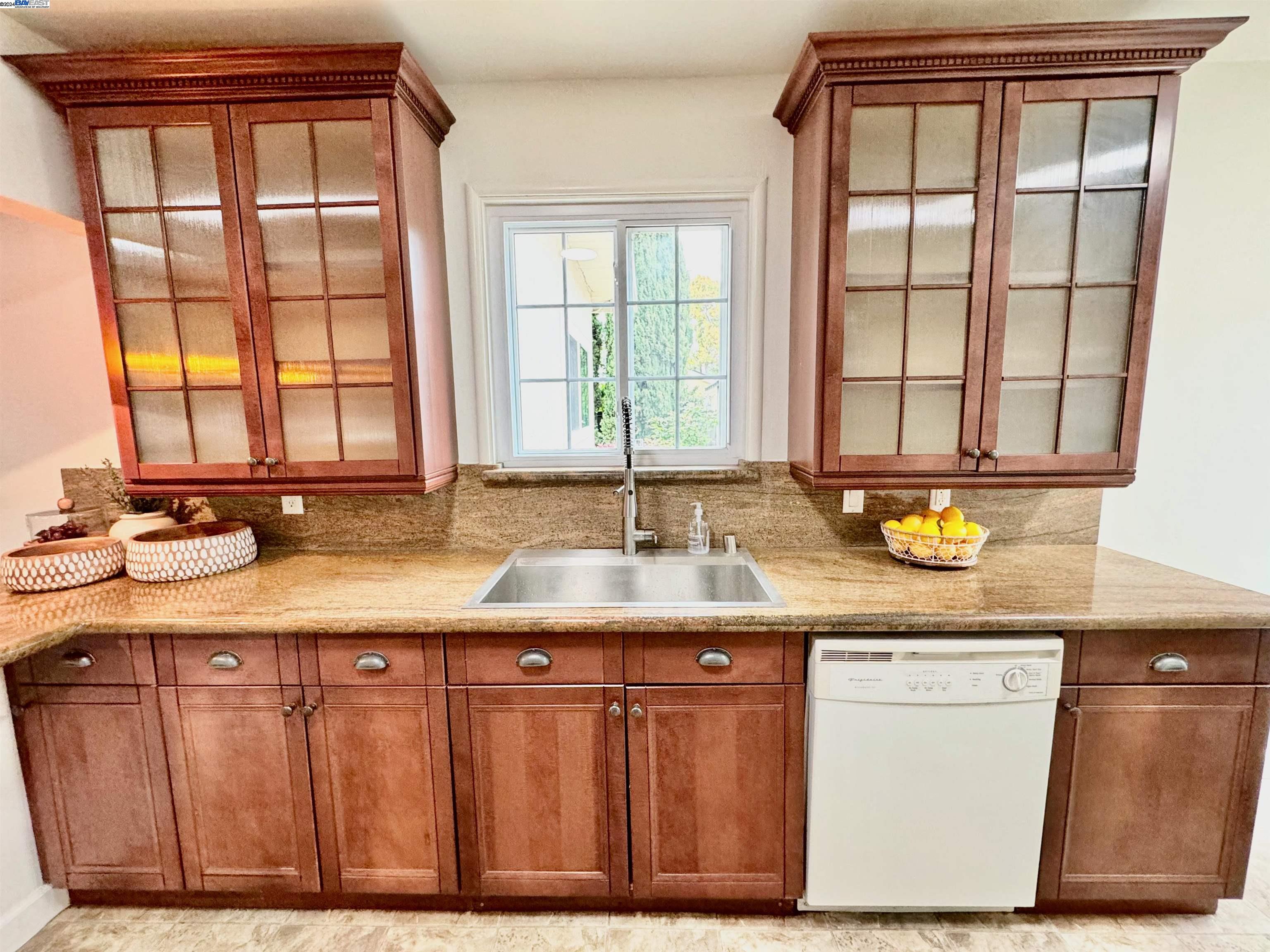 20146 Santa Maria Ave