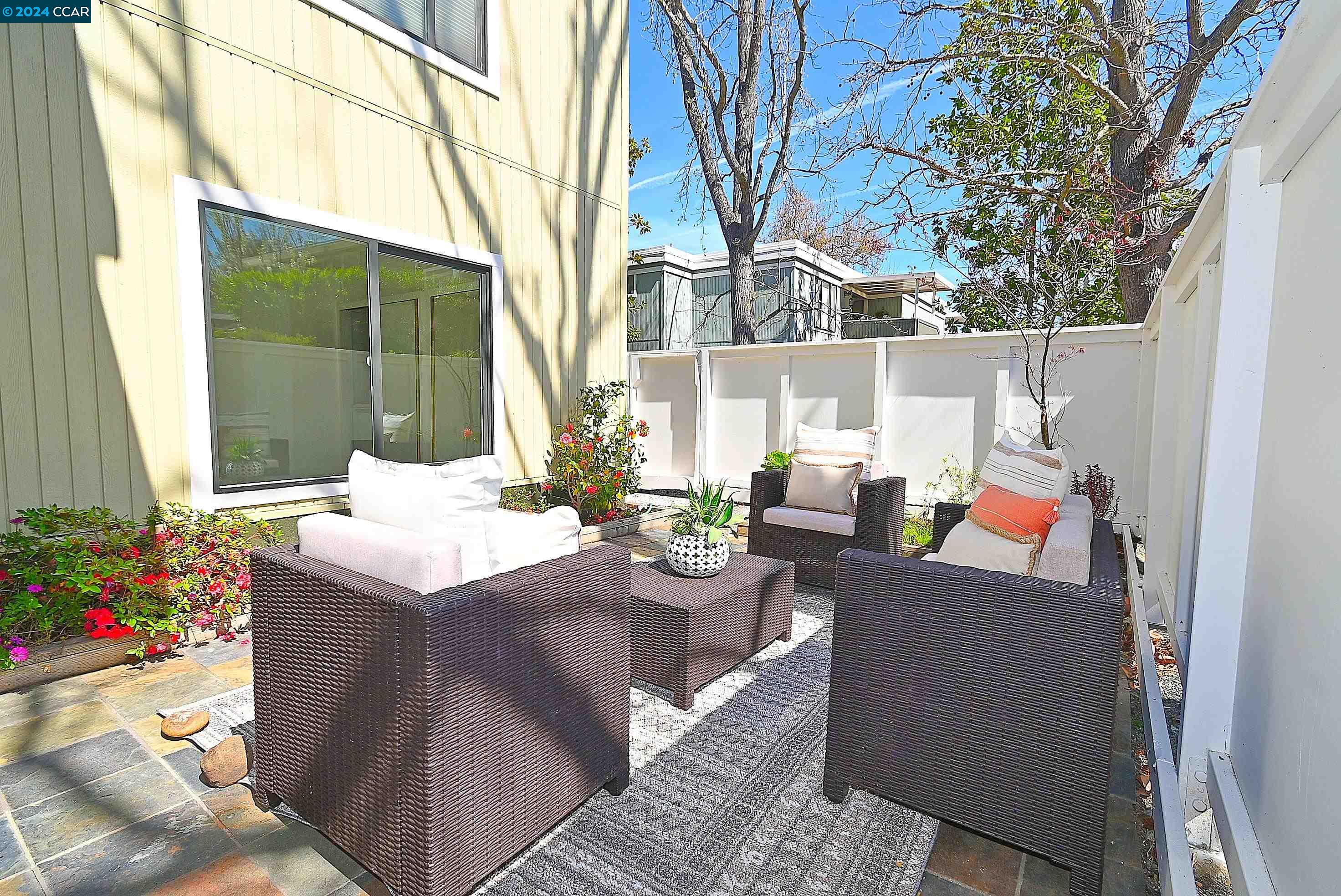 2708 Tice Creek # 4