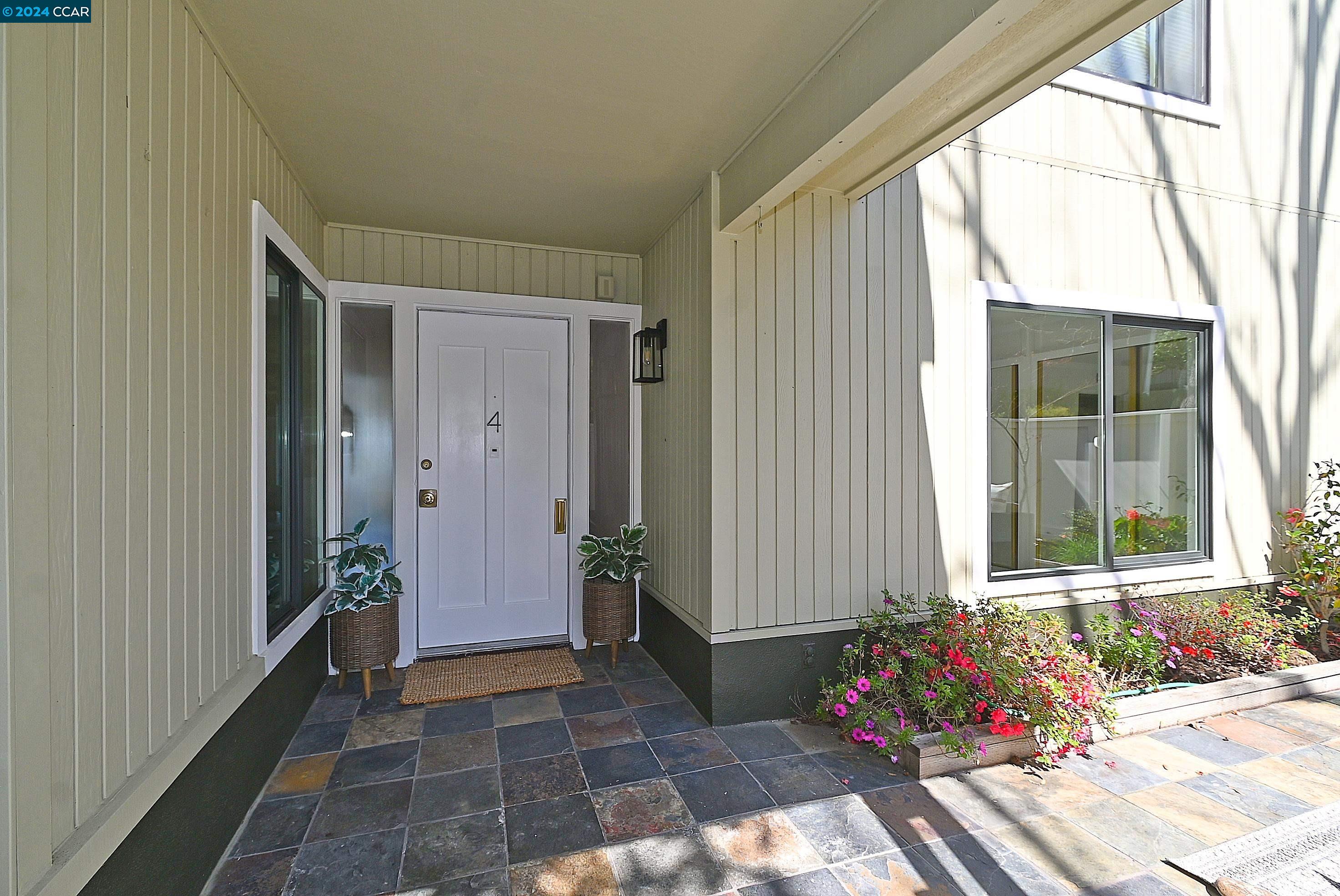 2708 Tice Creek # 4