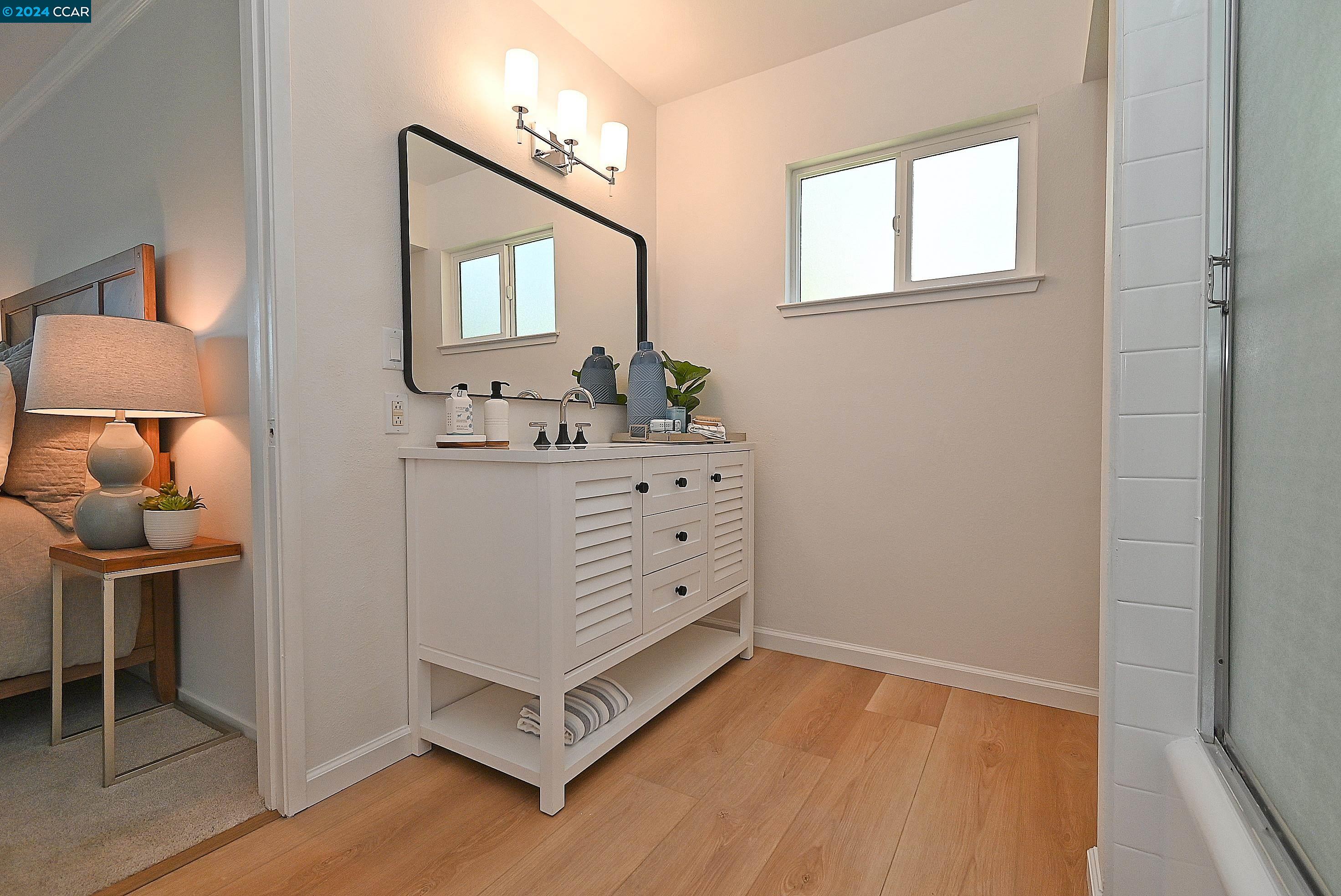 2708 Tice Creek # 4