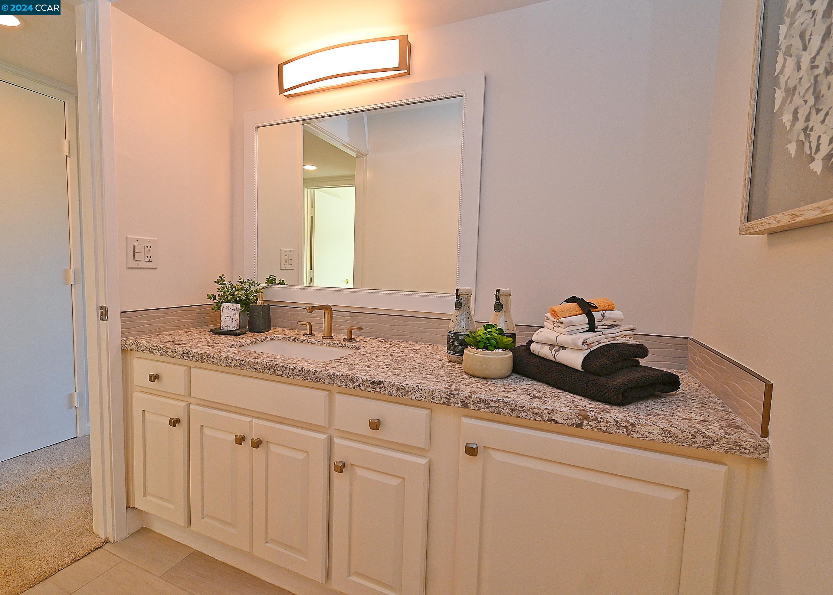 2708 Tice Creek # 4
