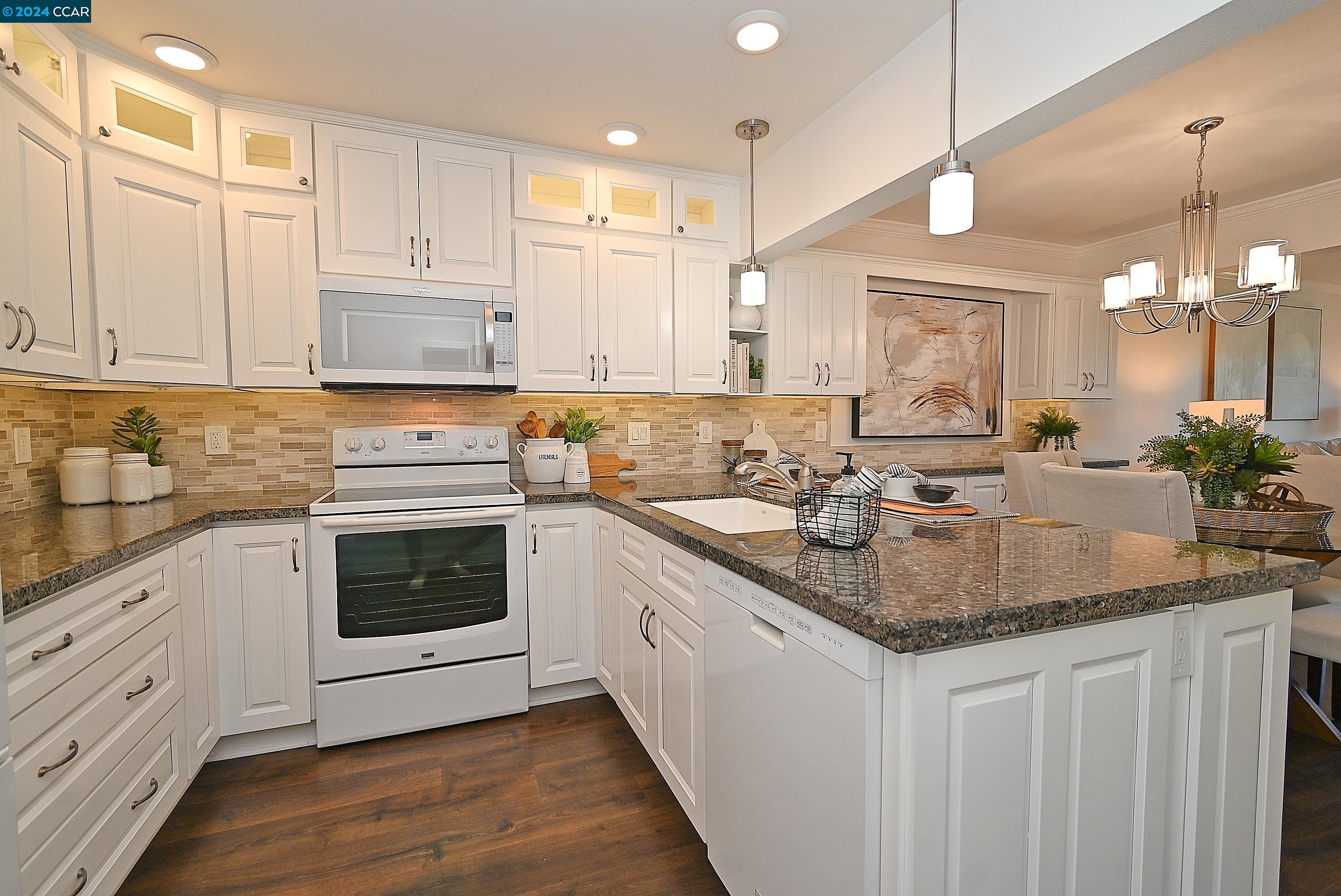 2708 Tice Creek # 4