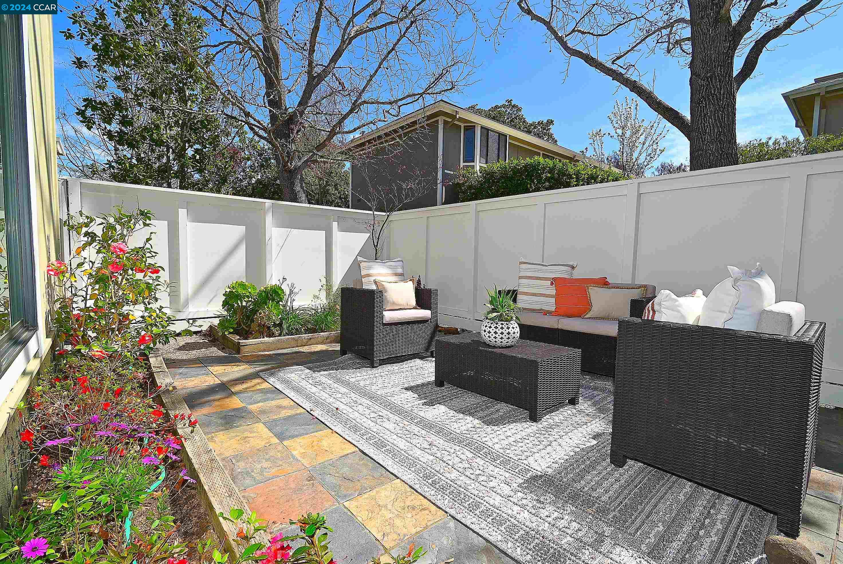 2708 Tice Creek # 4