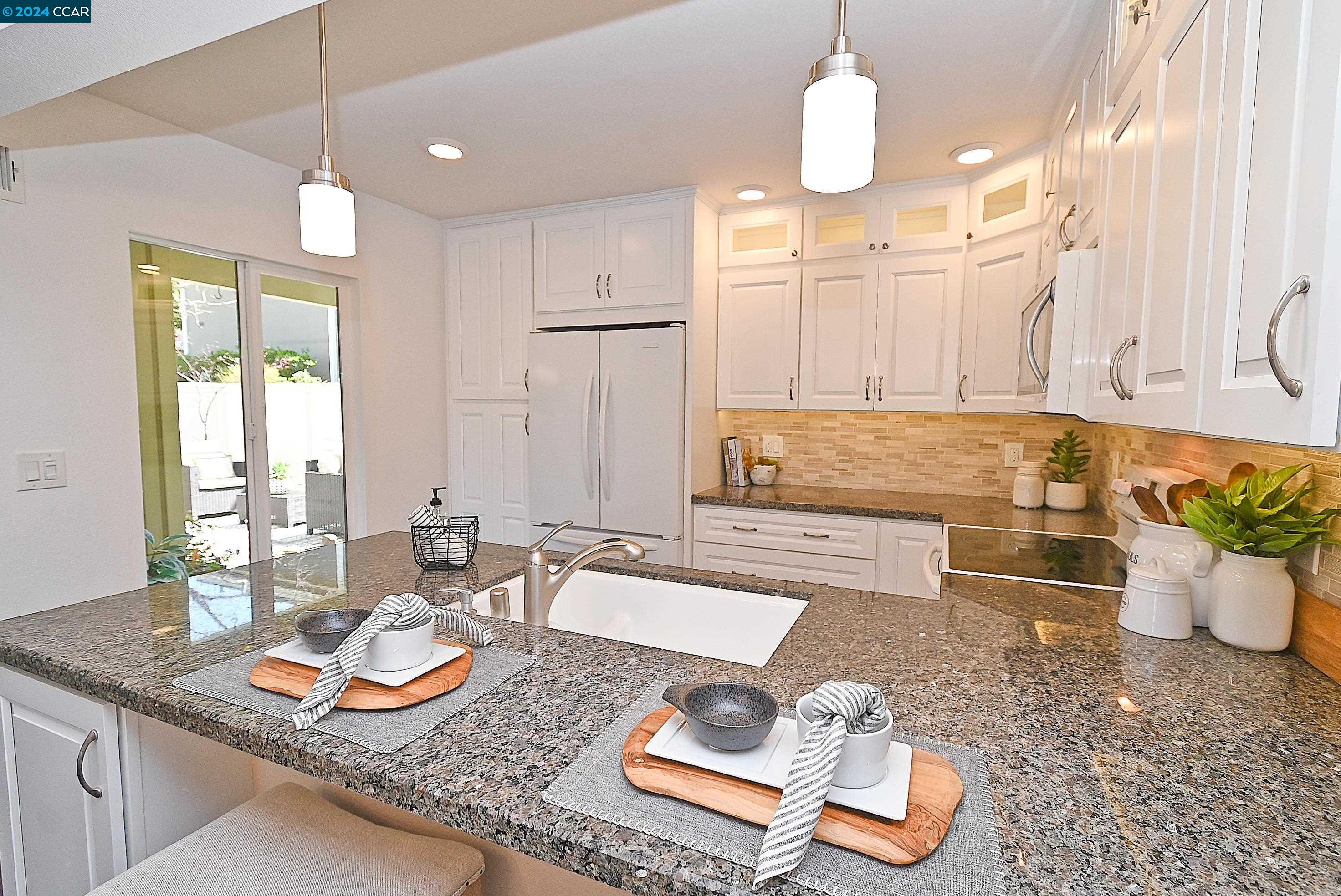 2708 Tice Creek # 4