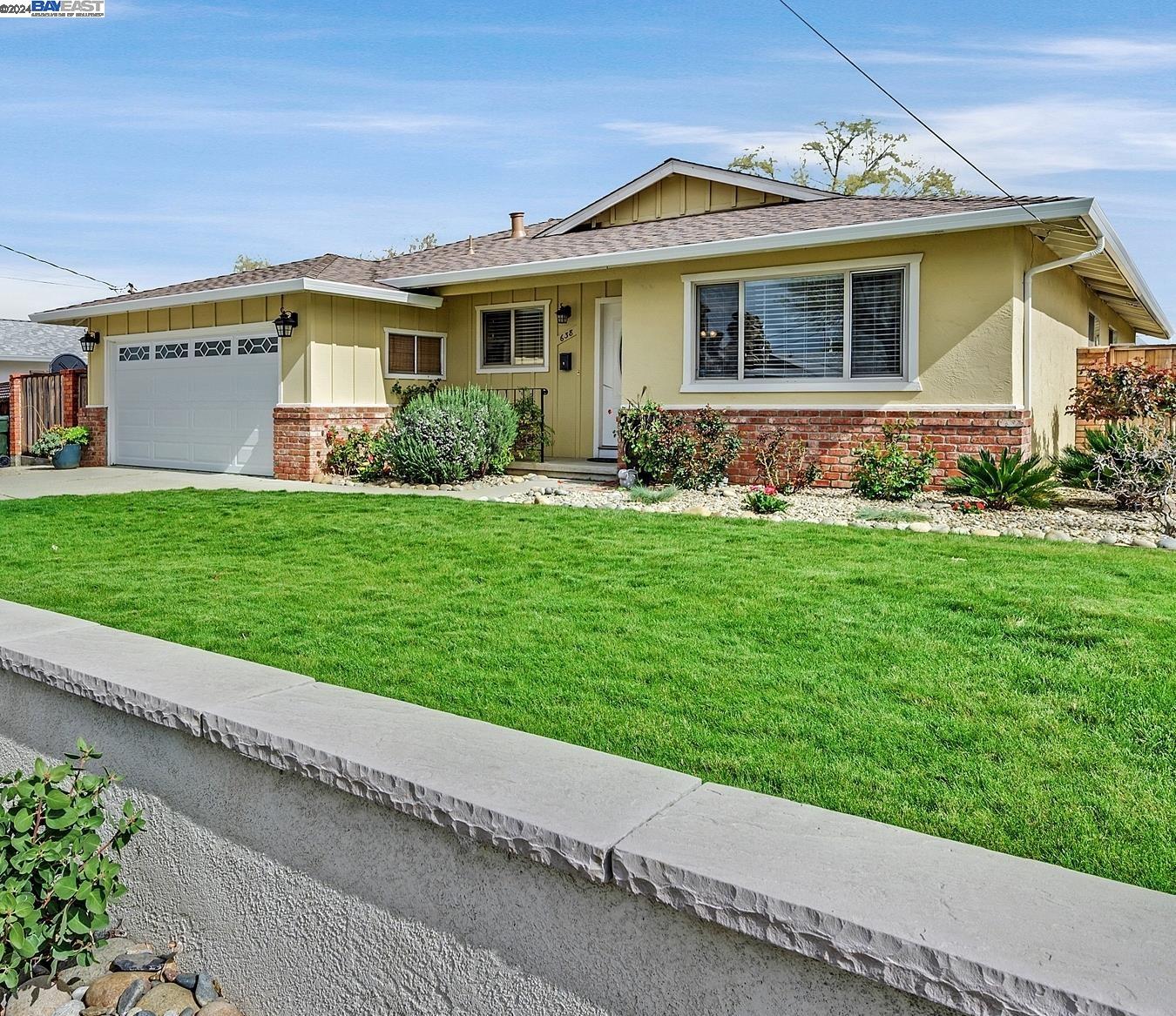 638 Los Alamos Ave