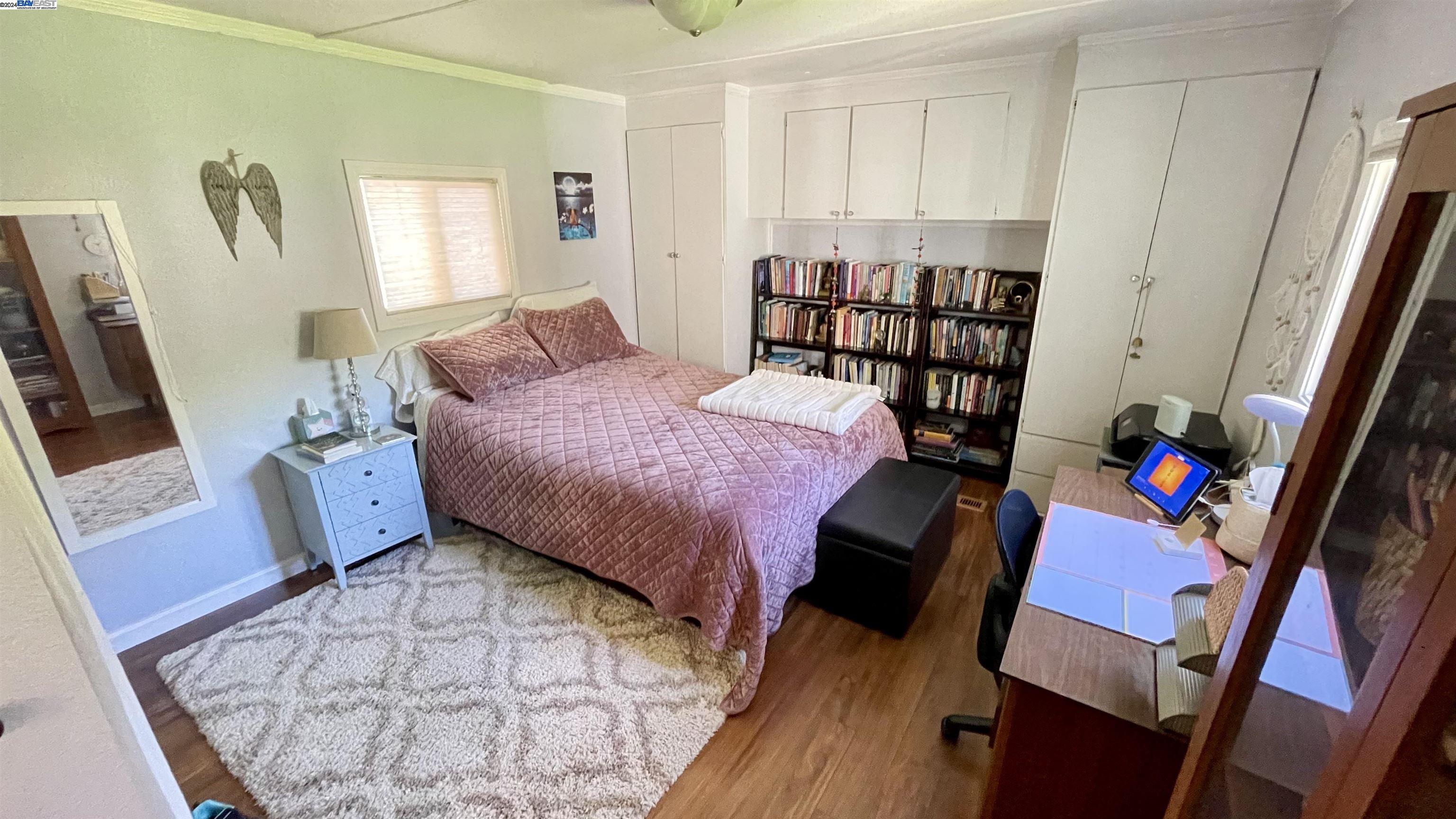 711 Old Canyon Rd # 104