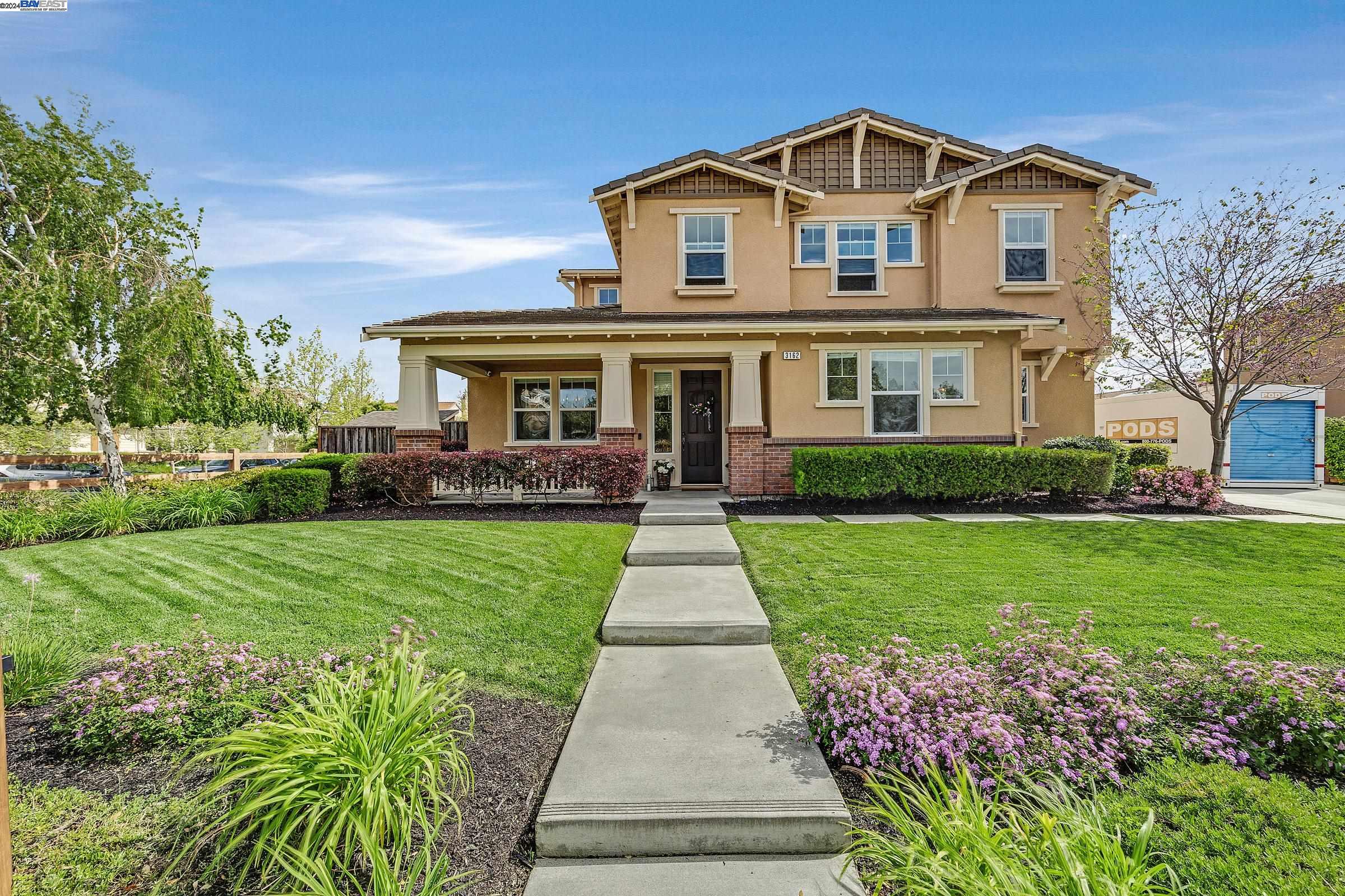3162 Lucca Cir