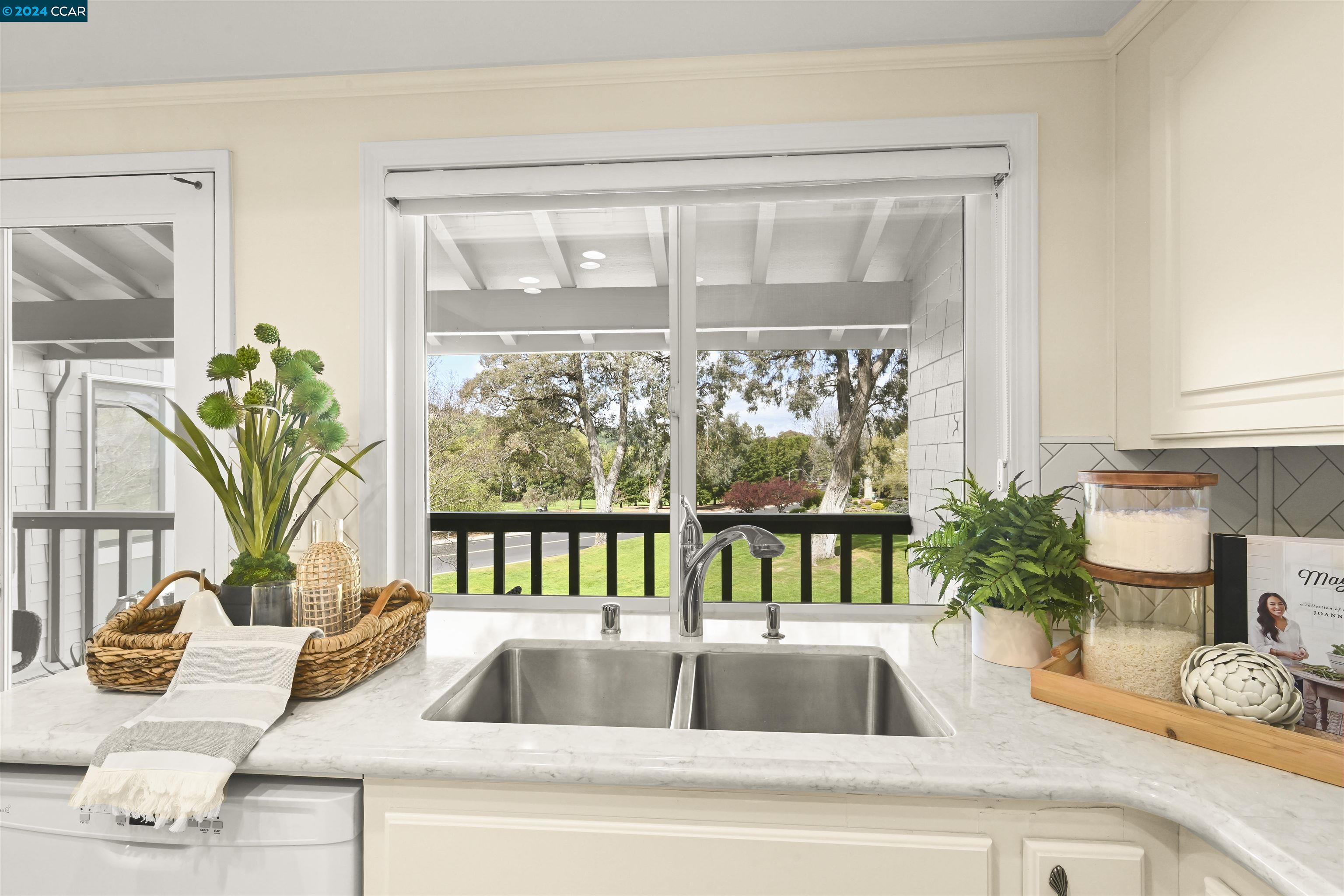 3002 Rossmoor Parkway # 3