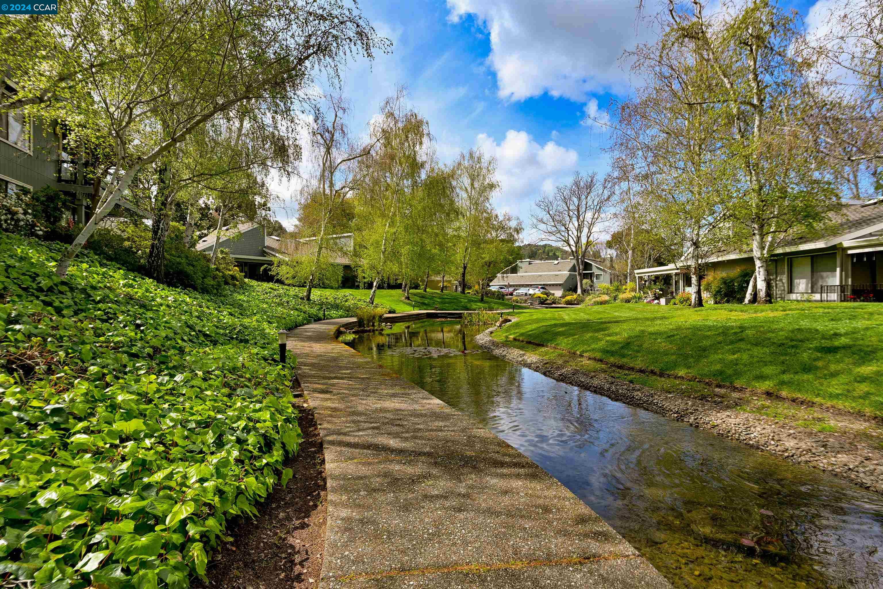 3002 Rossmoor Parkway # 3