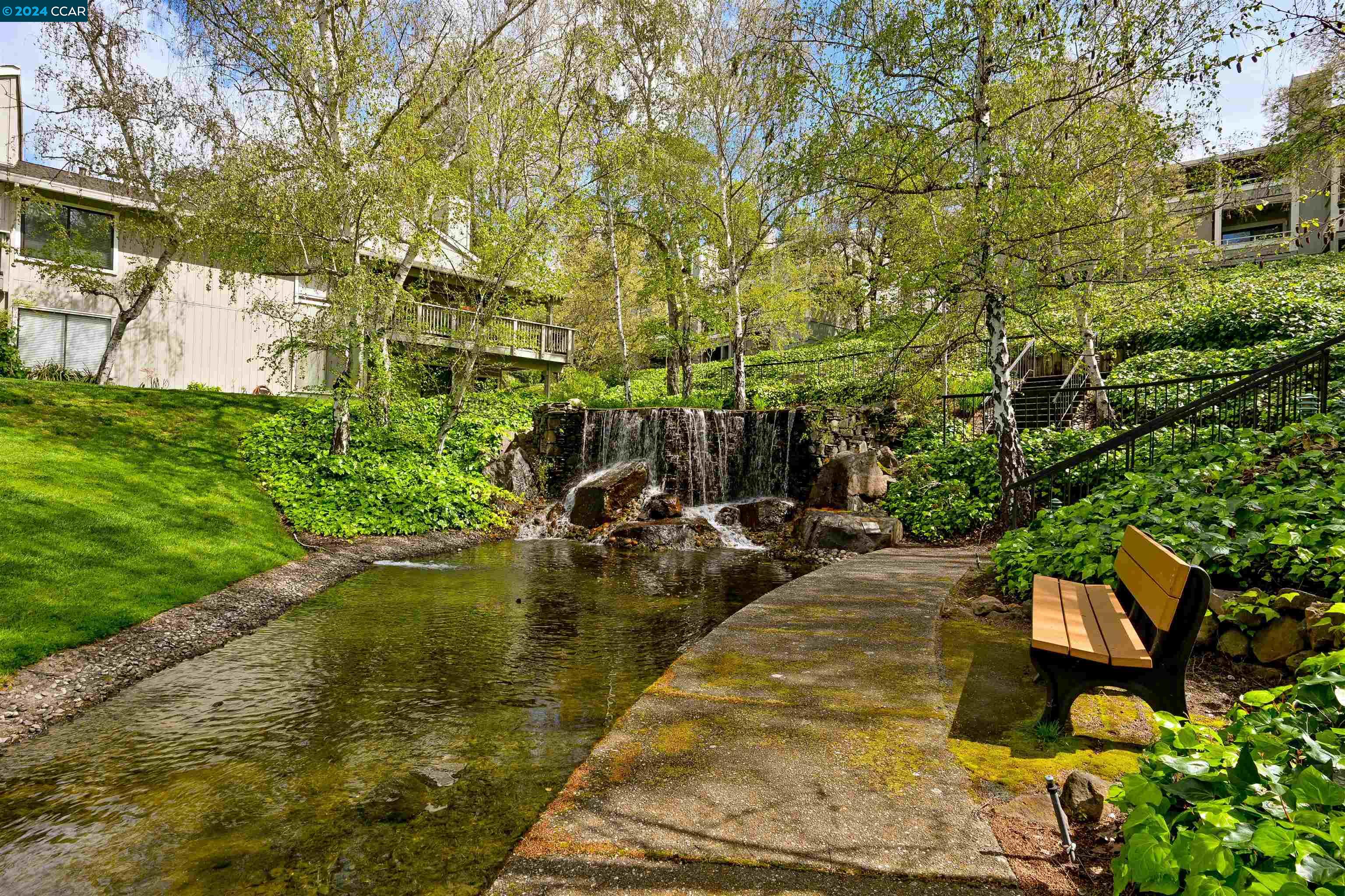 3002 Rossmoor Parkway # 3