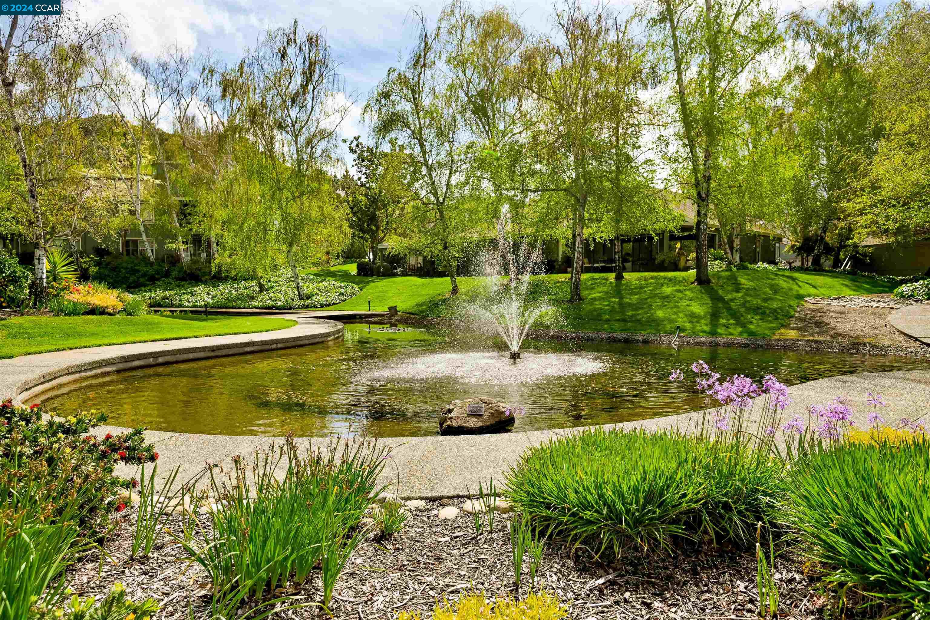 3002 Rossmoor Parkway # 3