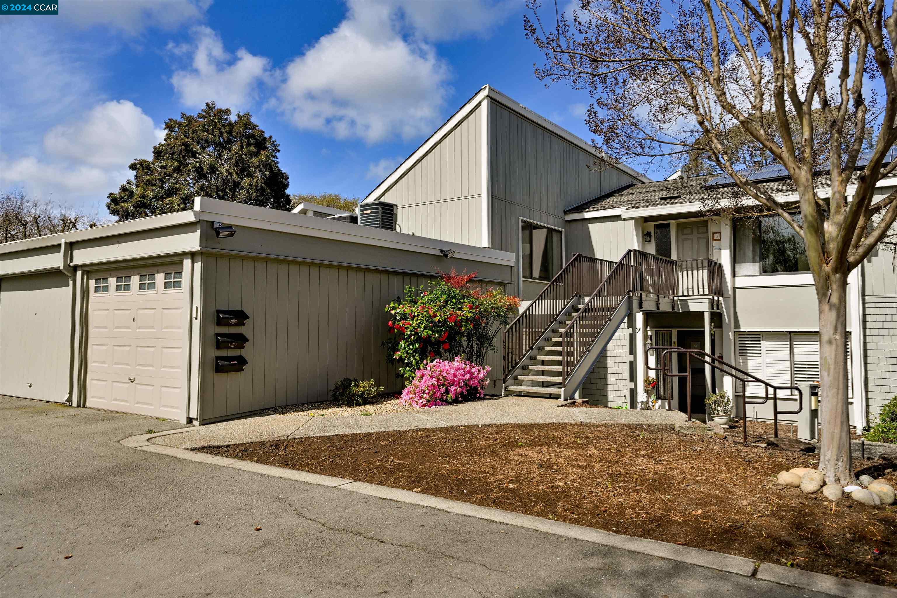 3002 Rossmoor Parkway # 3
