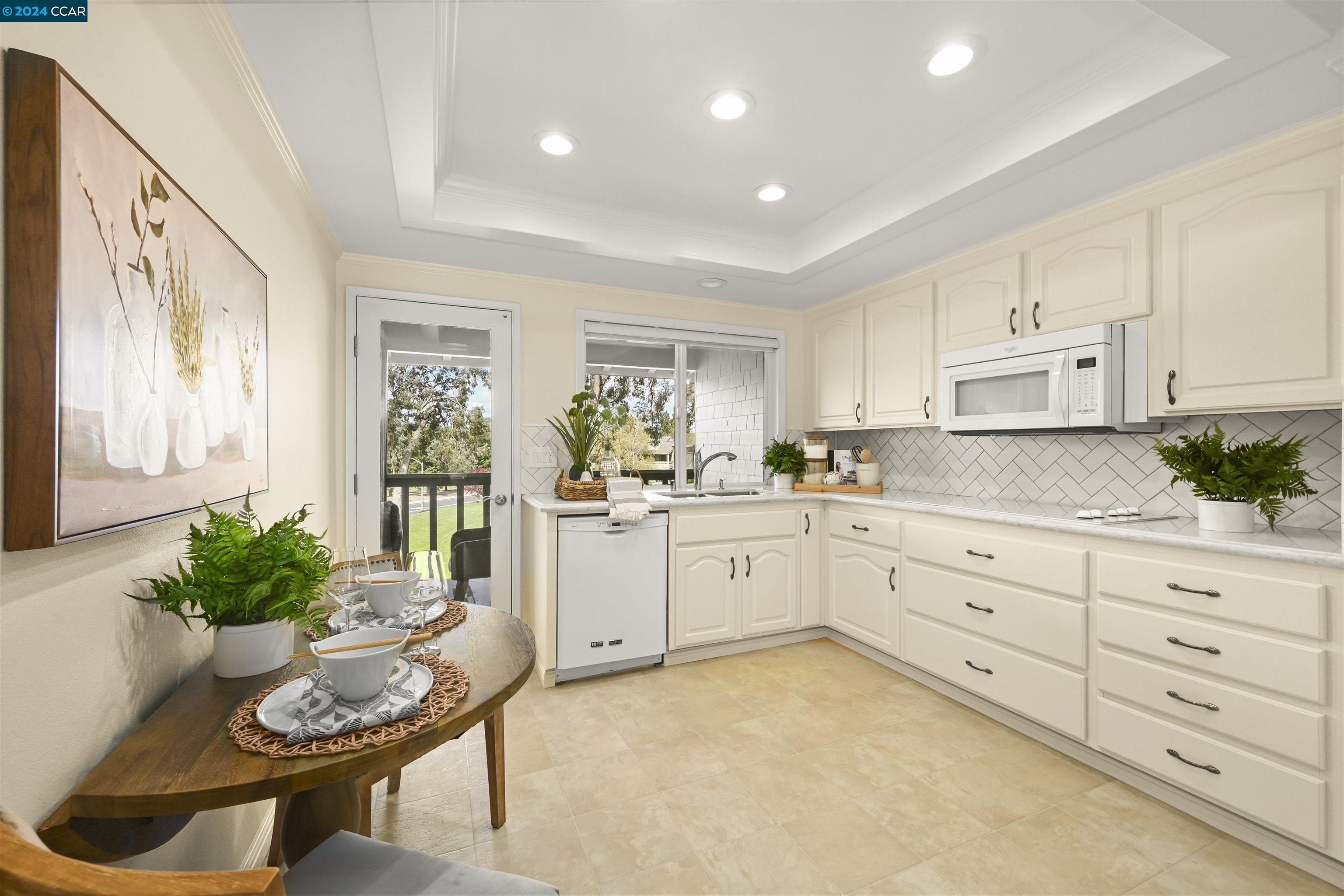 3002 Rossmoor Parkway # 3