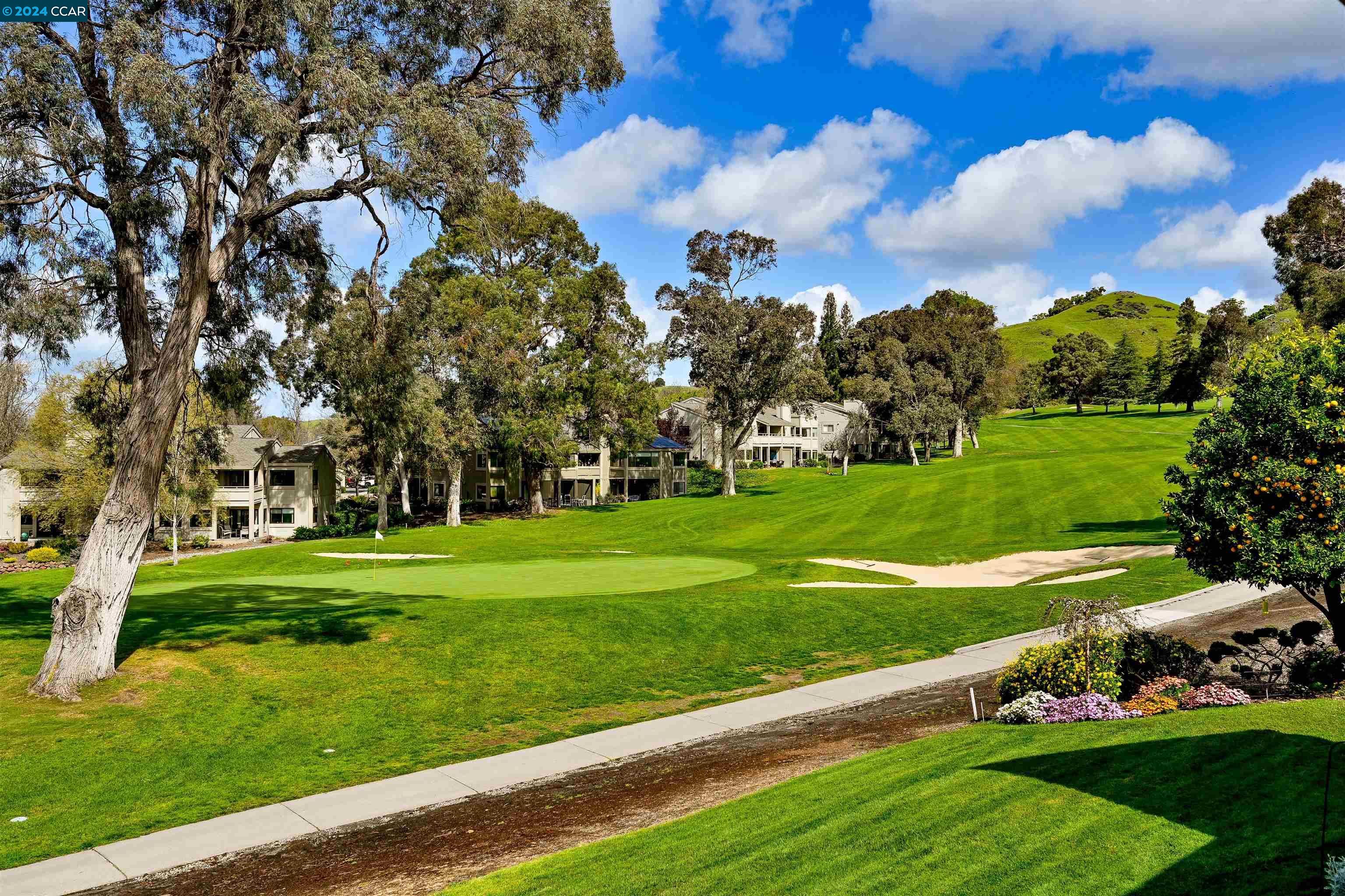 3002 Rossmoor Parkway # 3