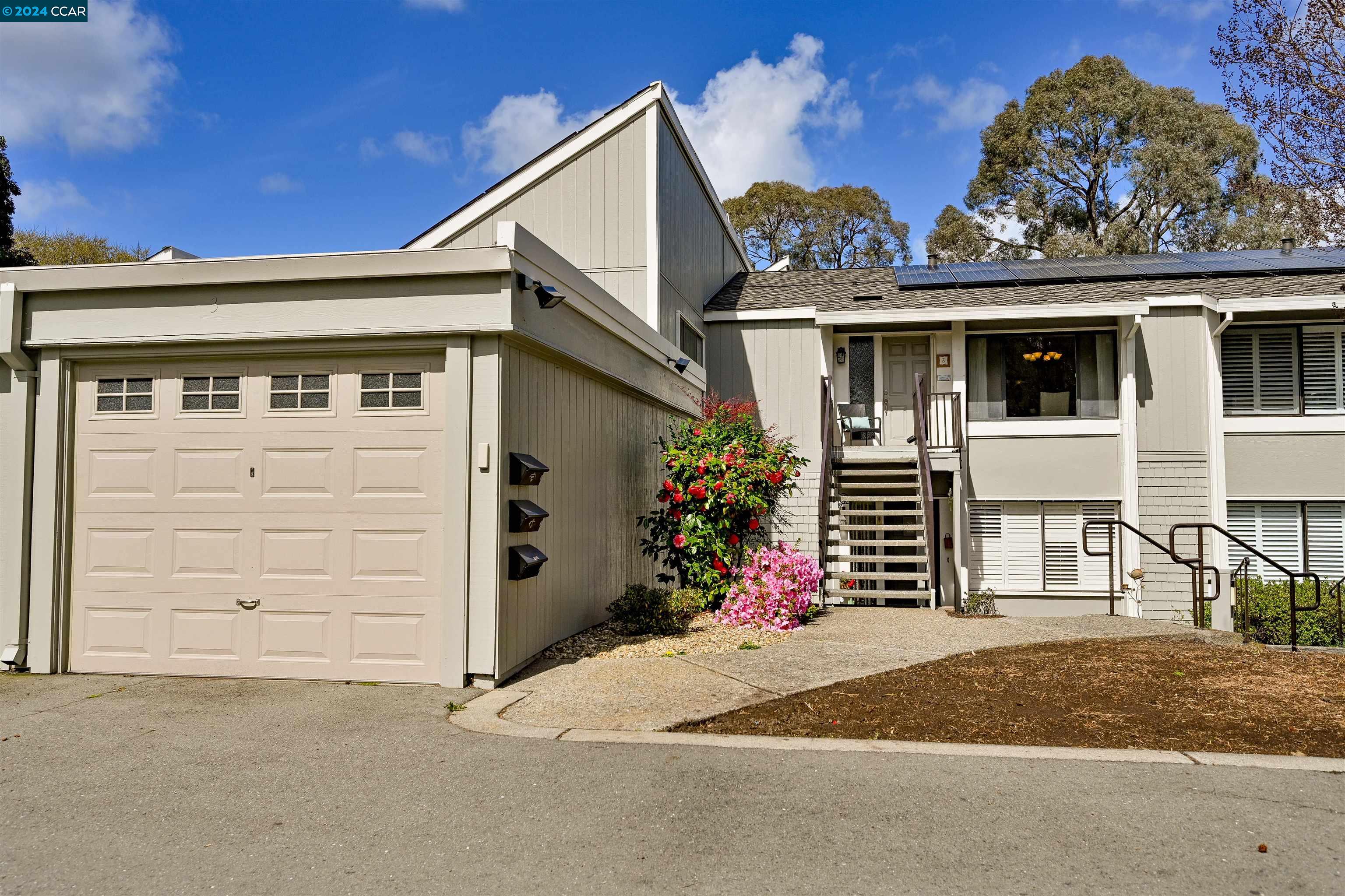 3002 Rossmoor Parkway # 3