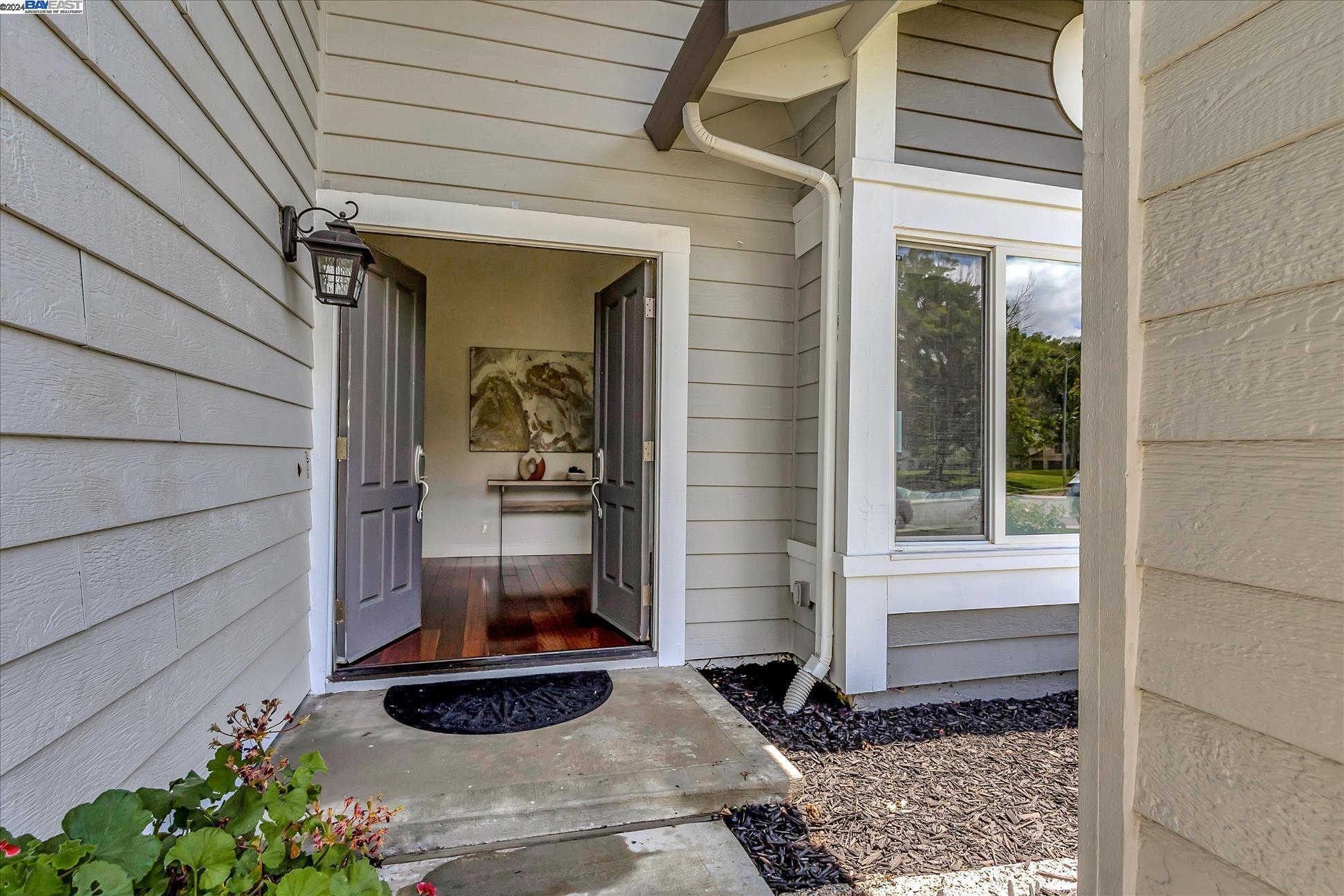 2915 Calle De La Mesa