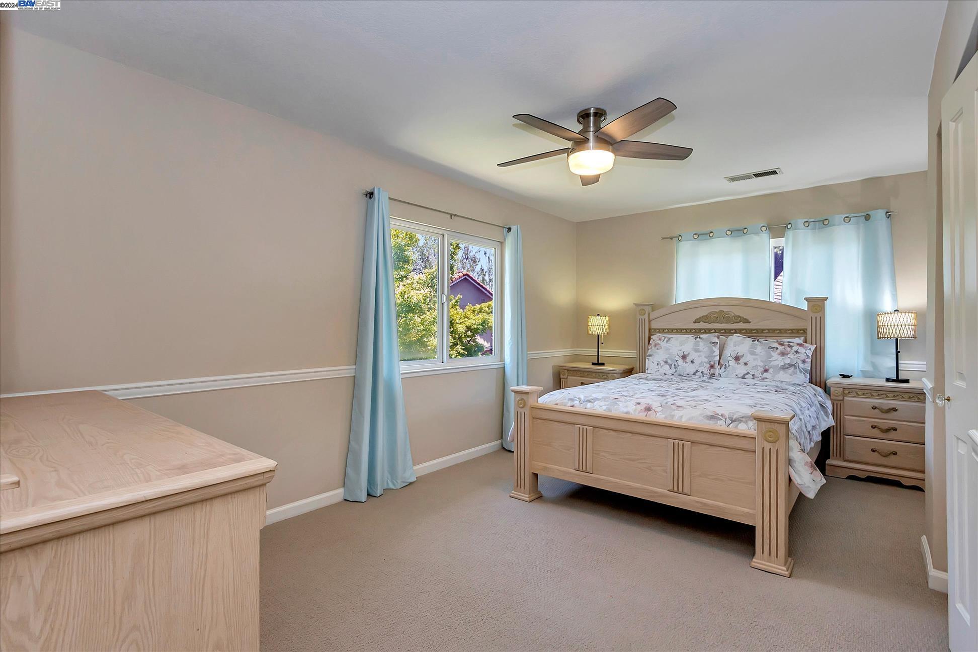 2915 Calle De La Mesa