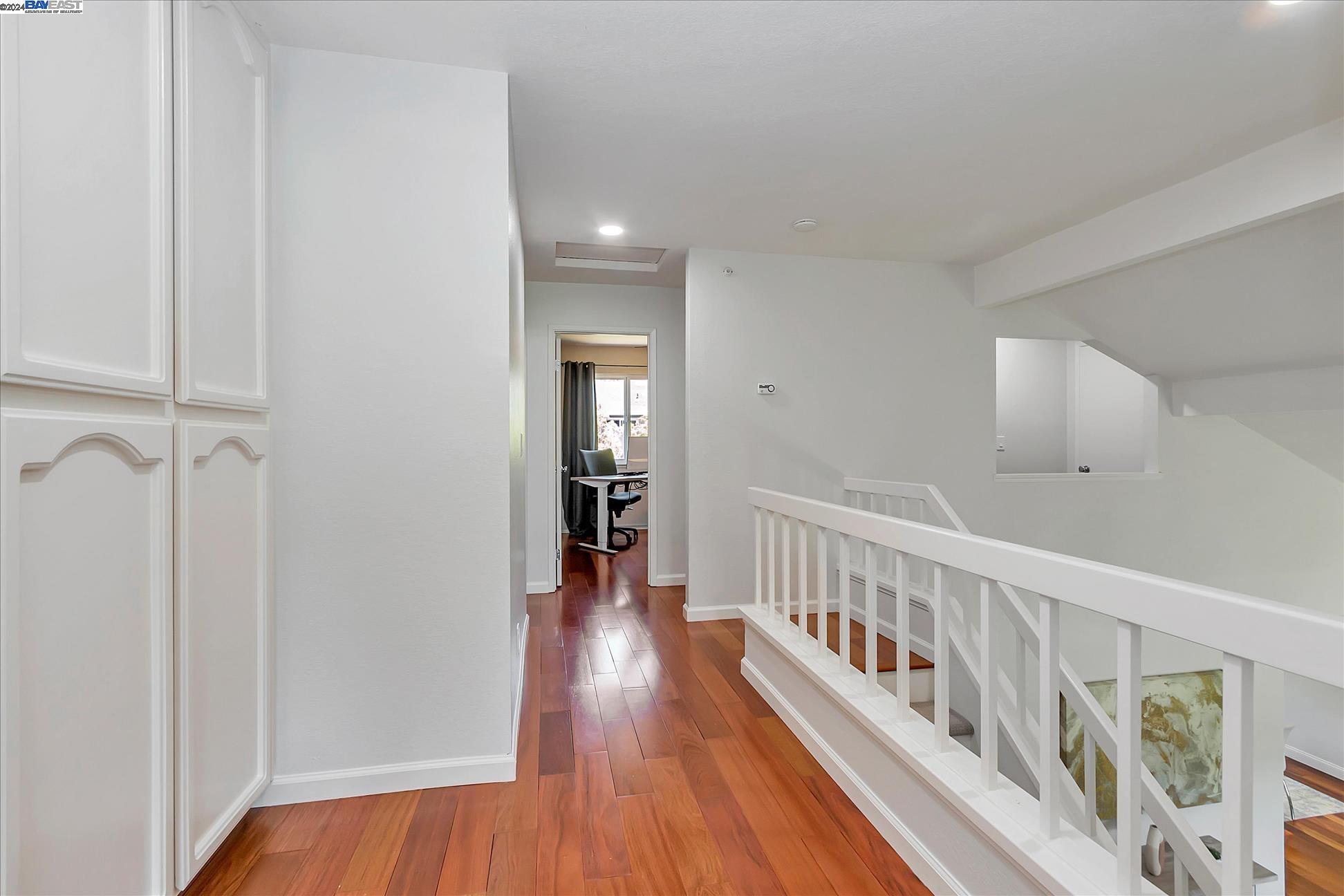 2915 Calle De La Mesa