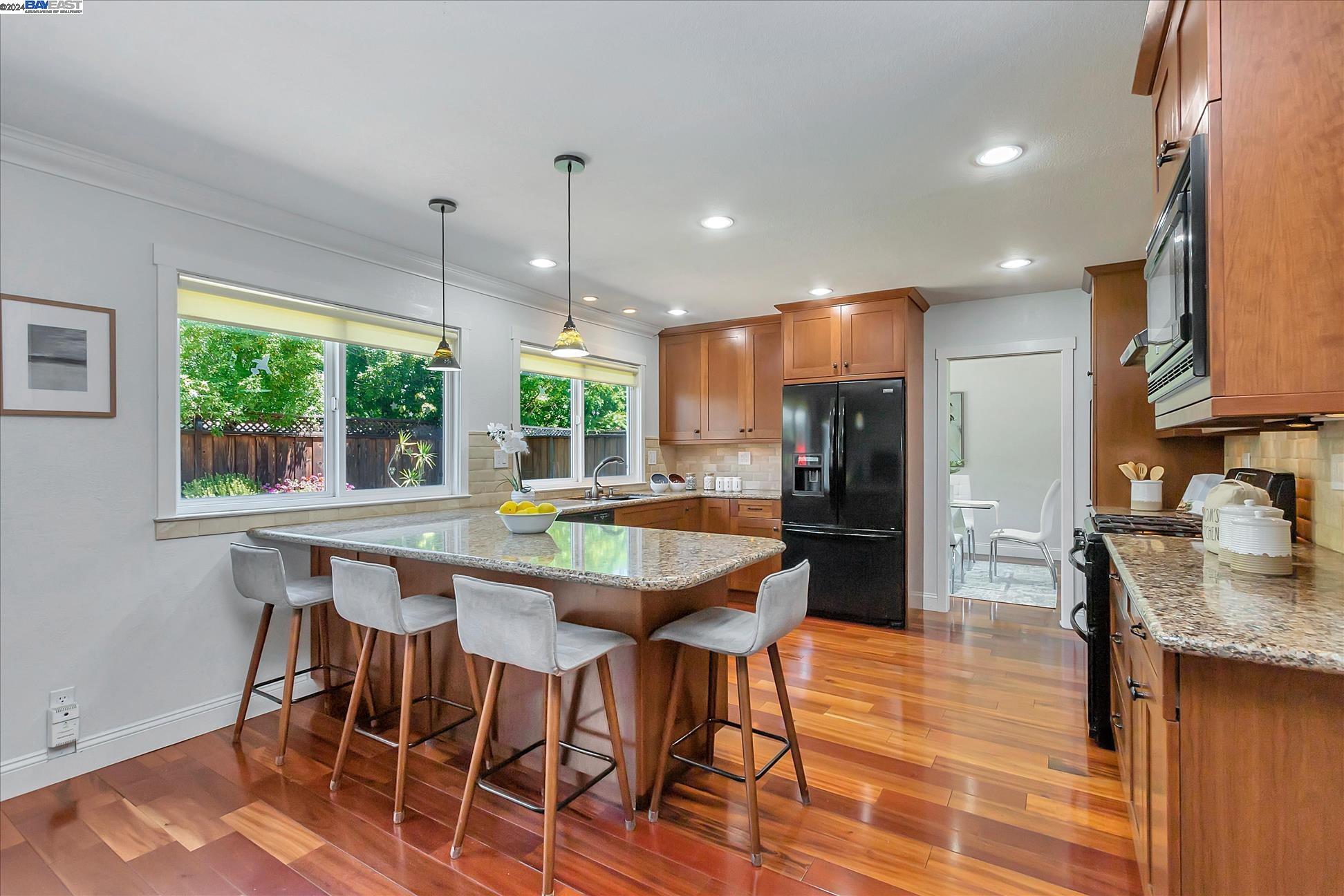 2915 Calle De La Mesa