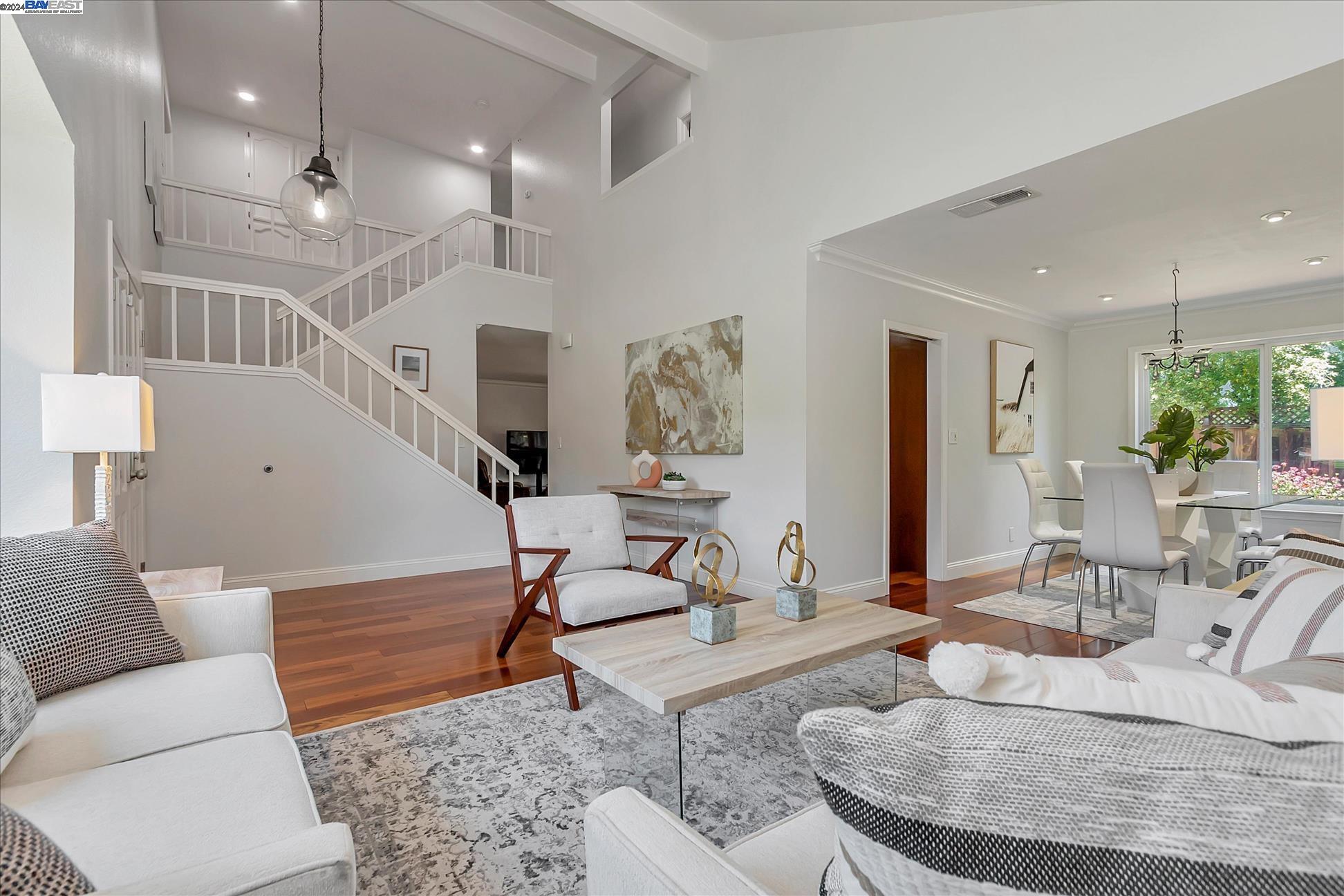 2915 Calle De La Mesa