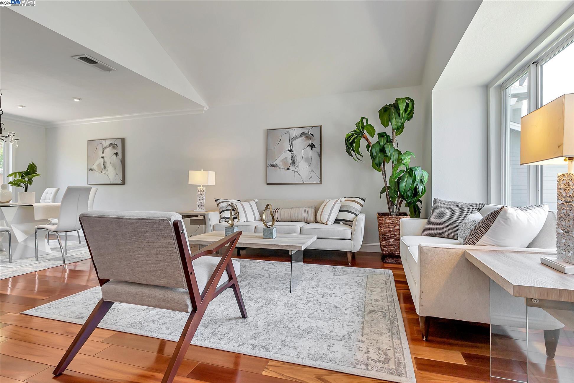 2915 Calle De La Mesa