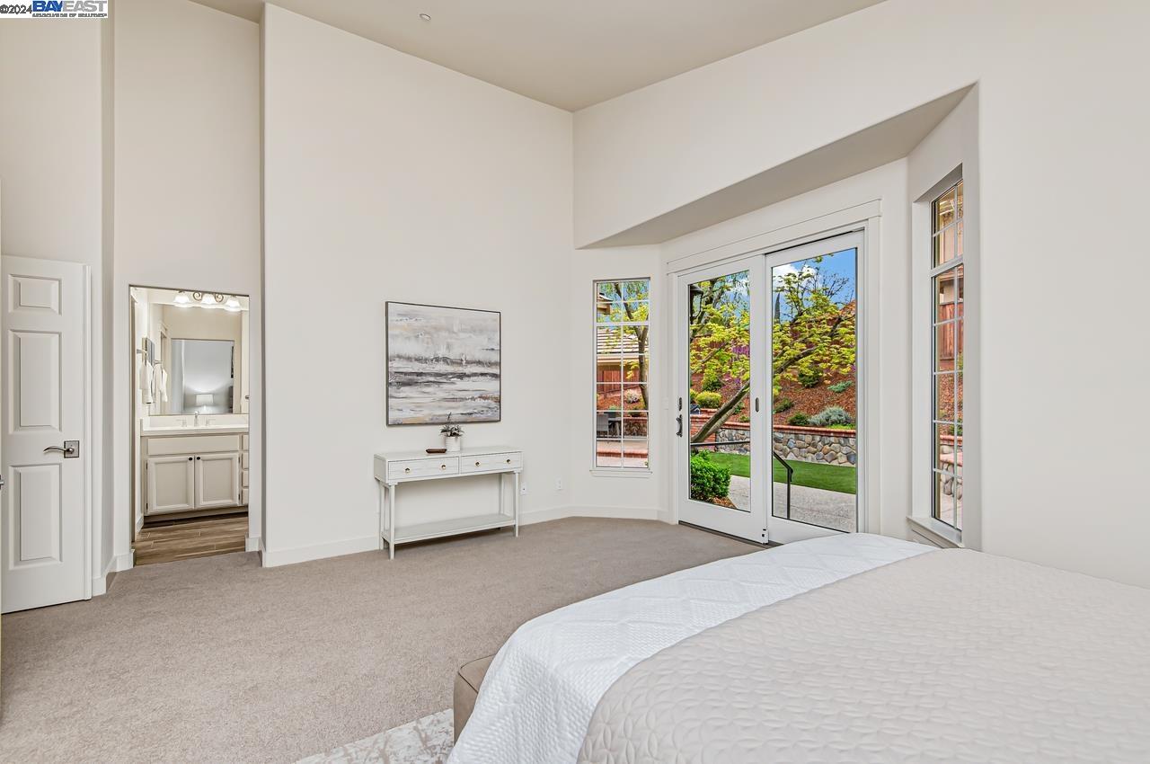 404 Knottingham Circle