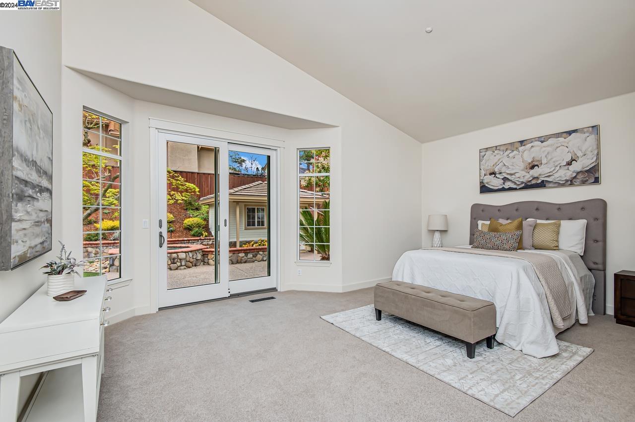 404 Knottingham Circle