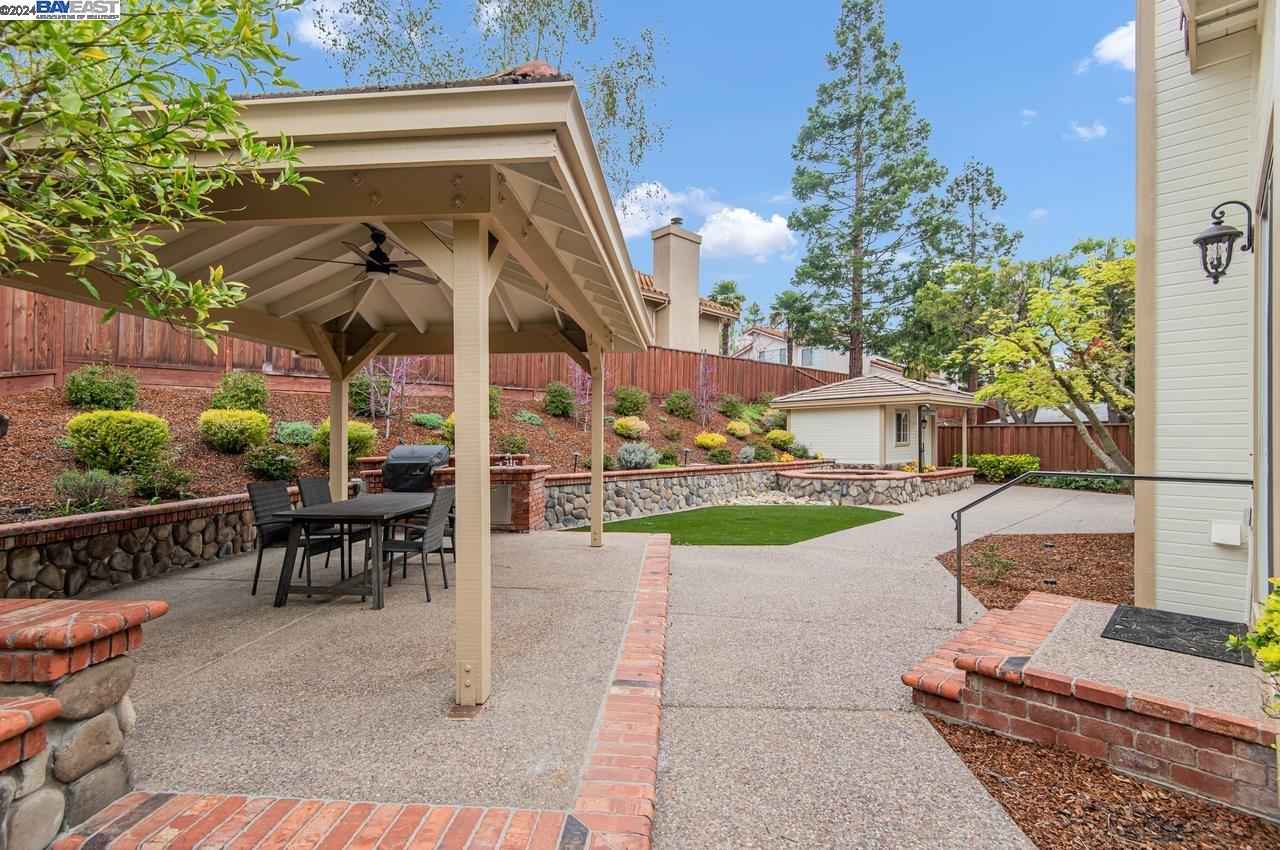 404 Knottingham Circle