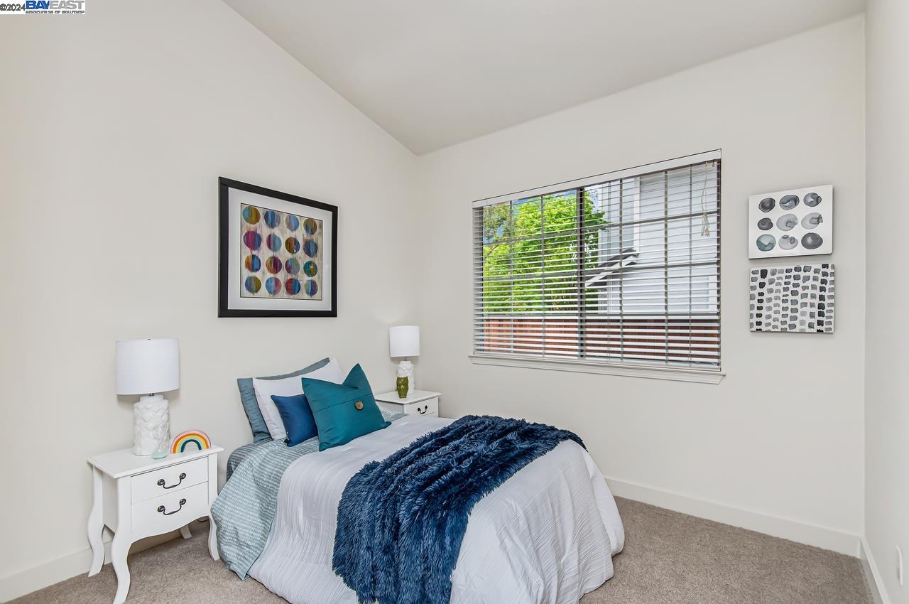 404 Knottingham Circle