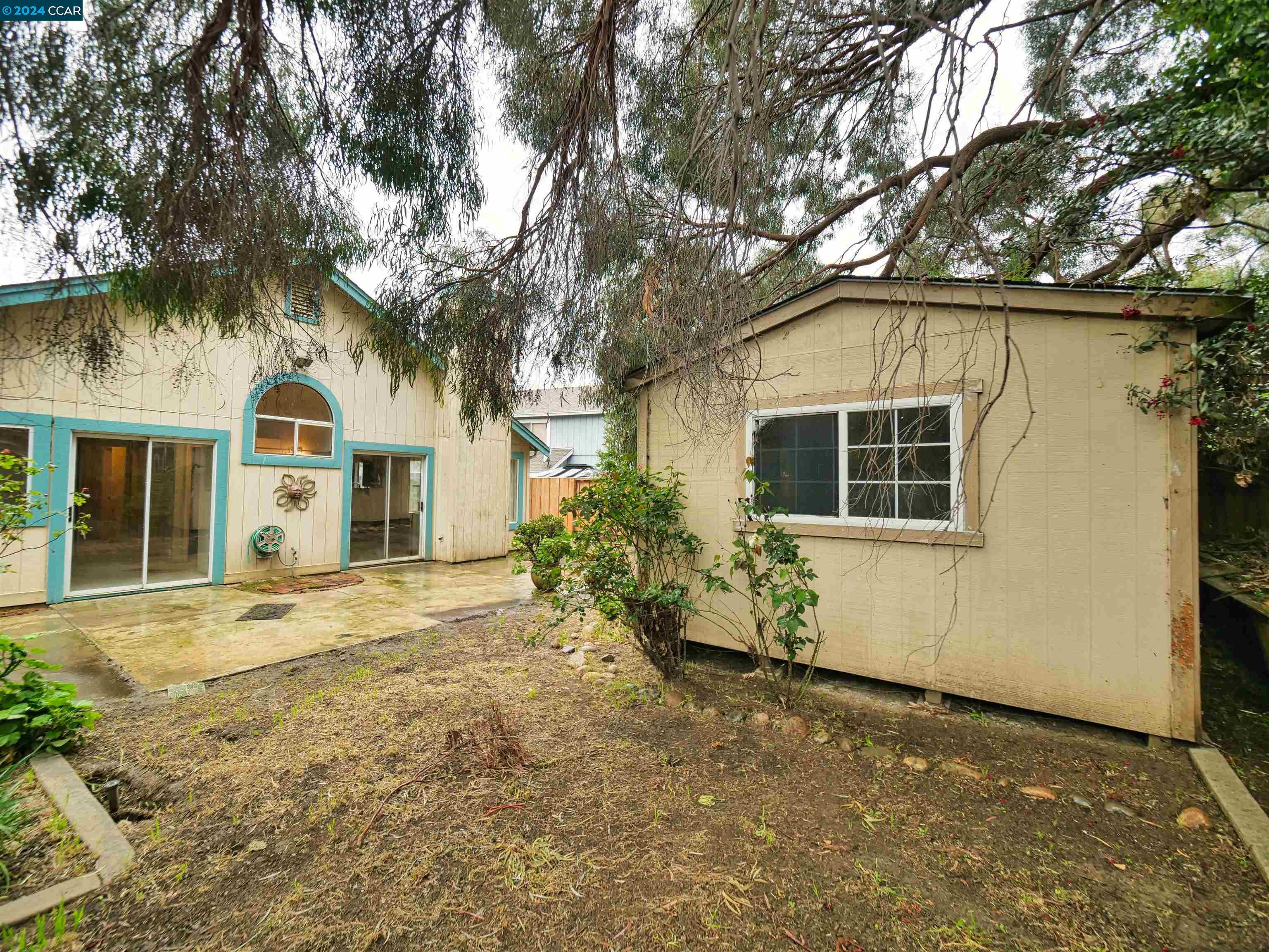 1050 Pueblo Court