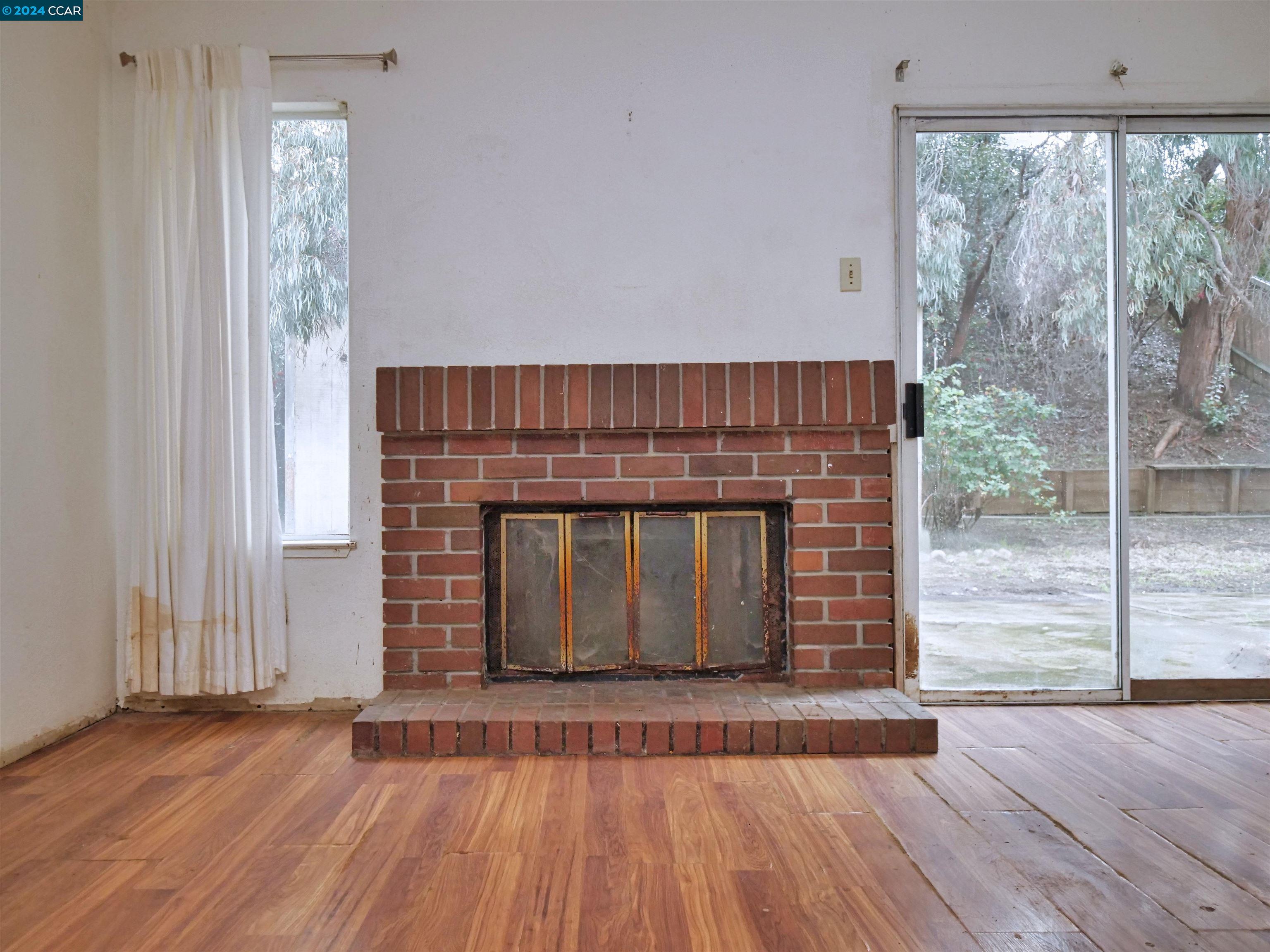 1050 Pueblo Court