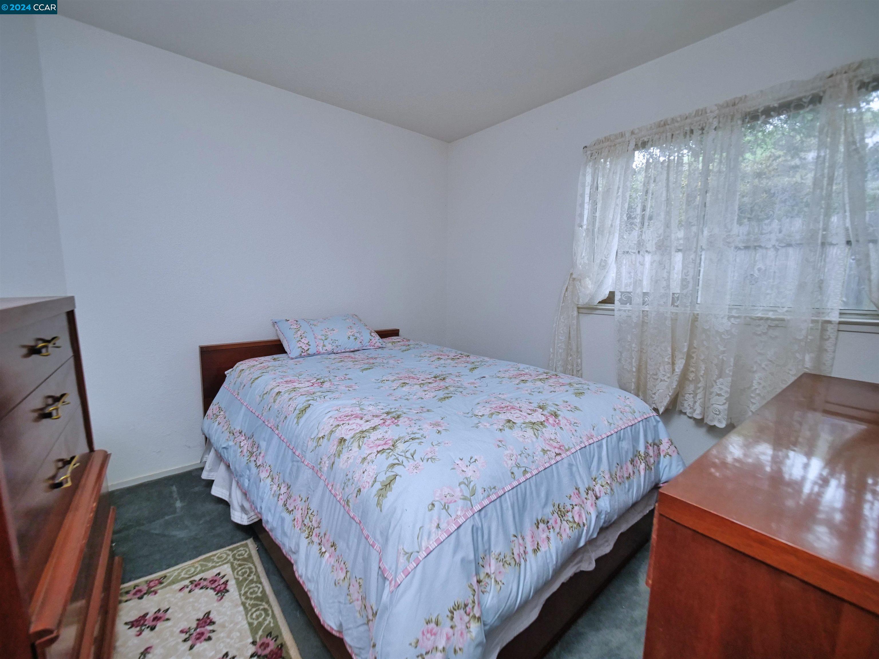 1050 Pueblo Court