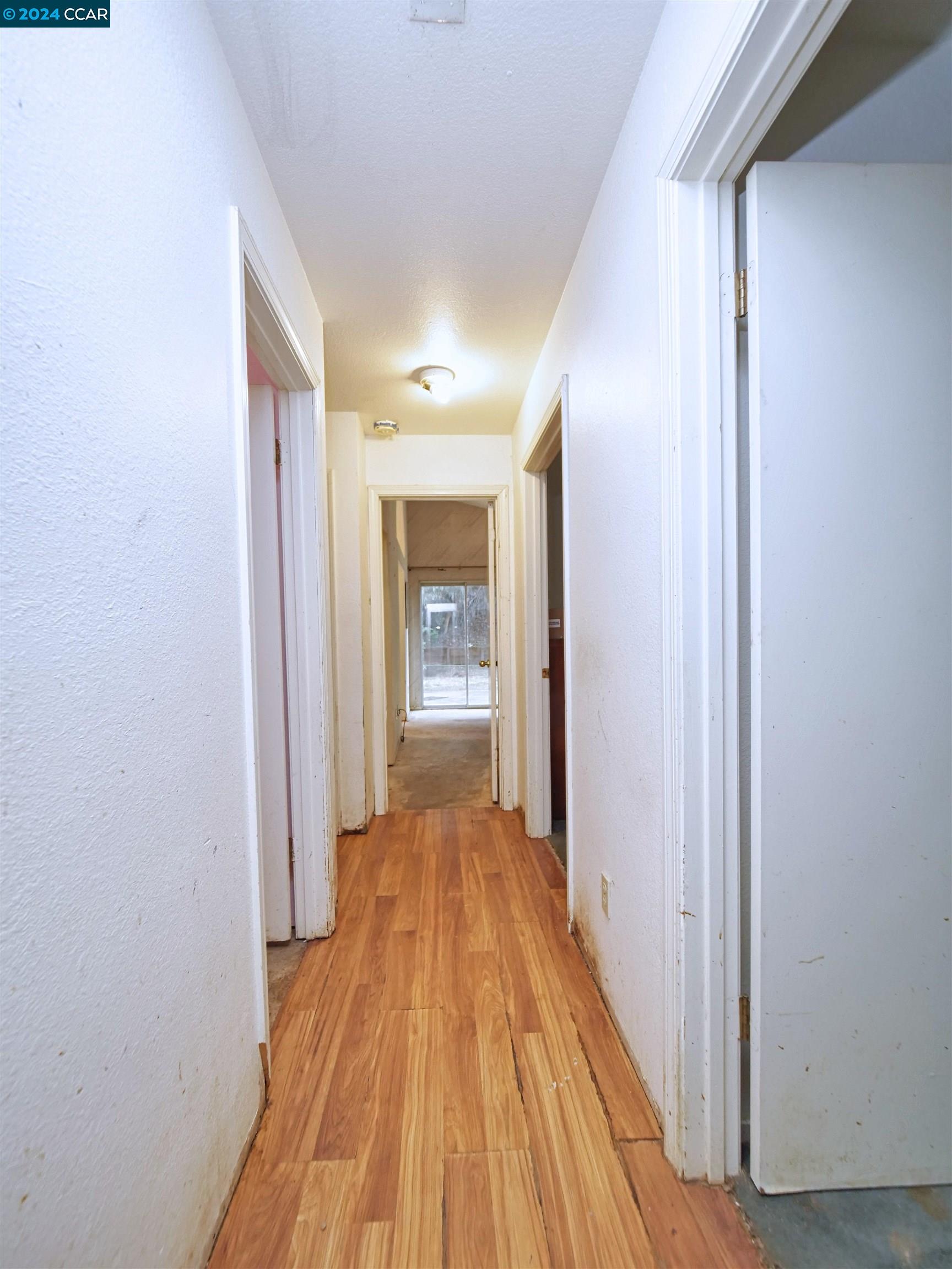 1050 Pueblo Court