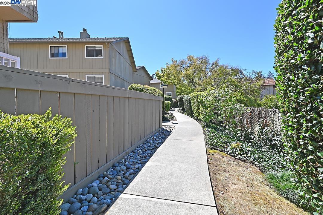 3555 Norton Way # 15
