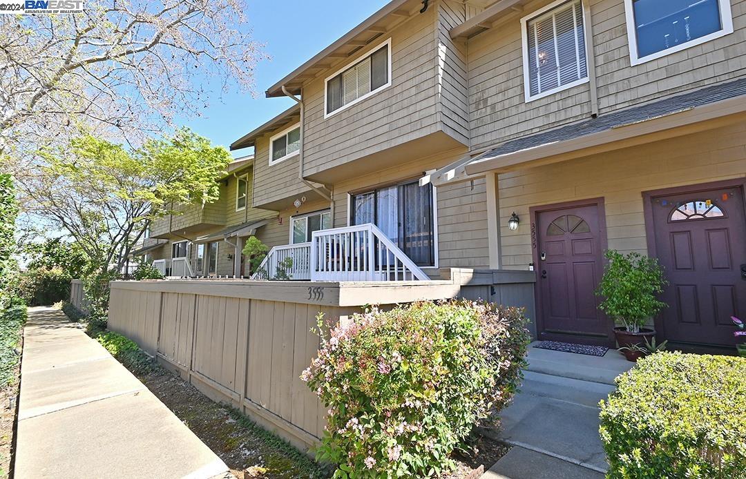 3555 Norton Way # 15
