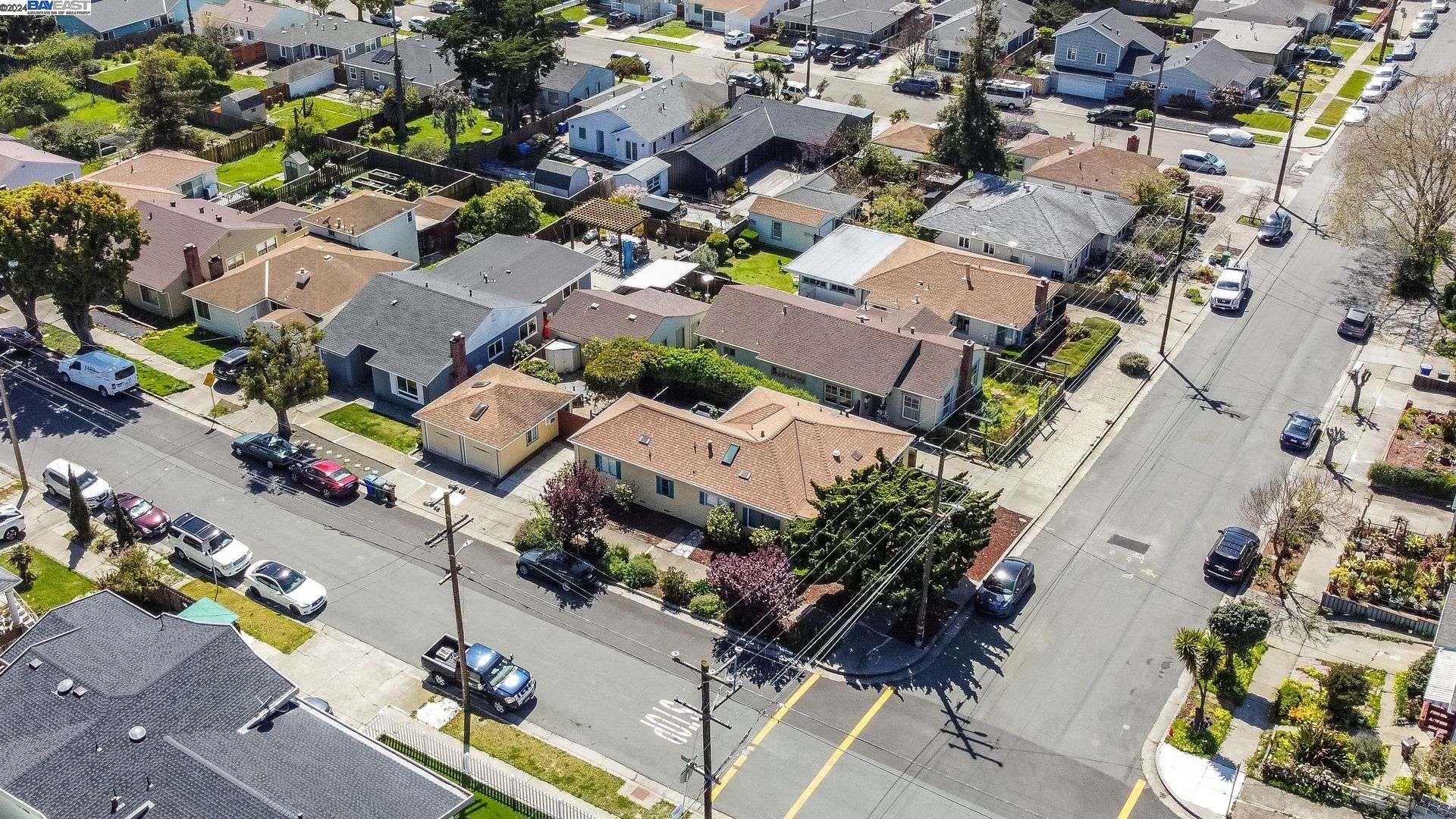 895 Yuba St