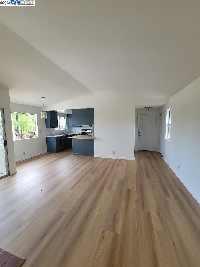 1220 Pine Creek Way # 10