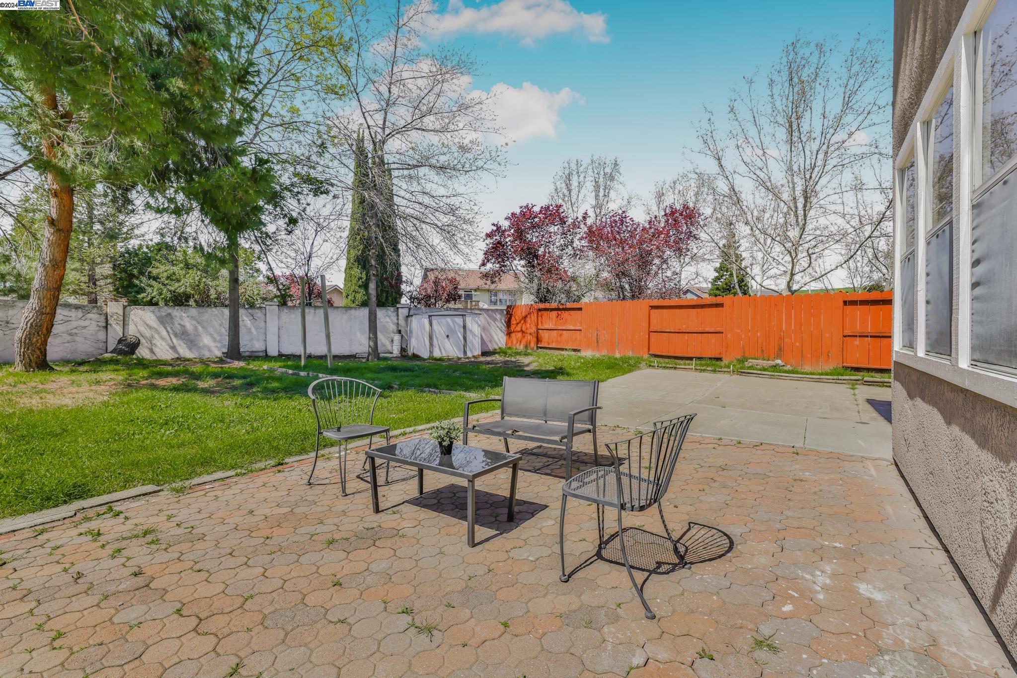 2328 Grassland Way