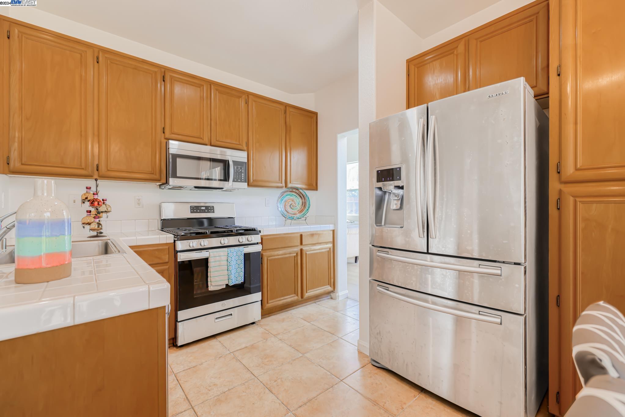 2328 Grassland Way