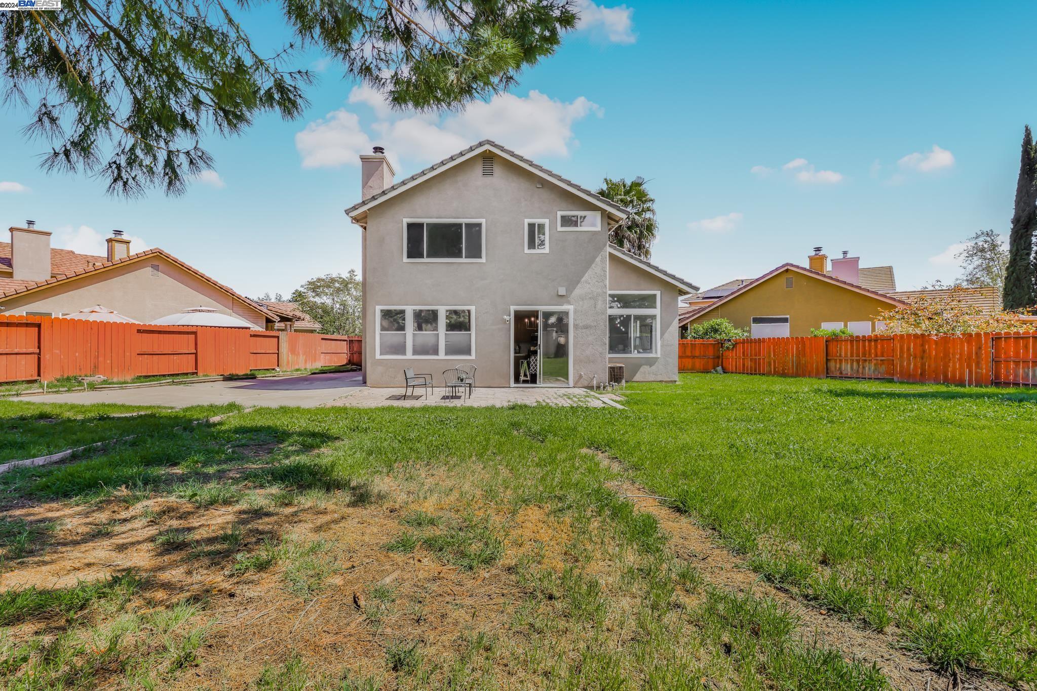 2328 Grassland Way