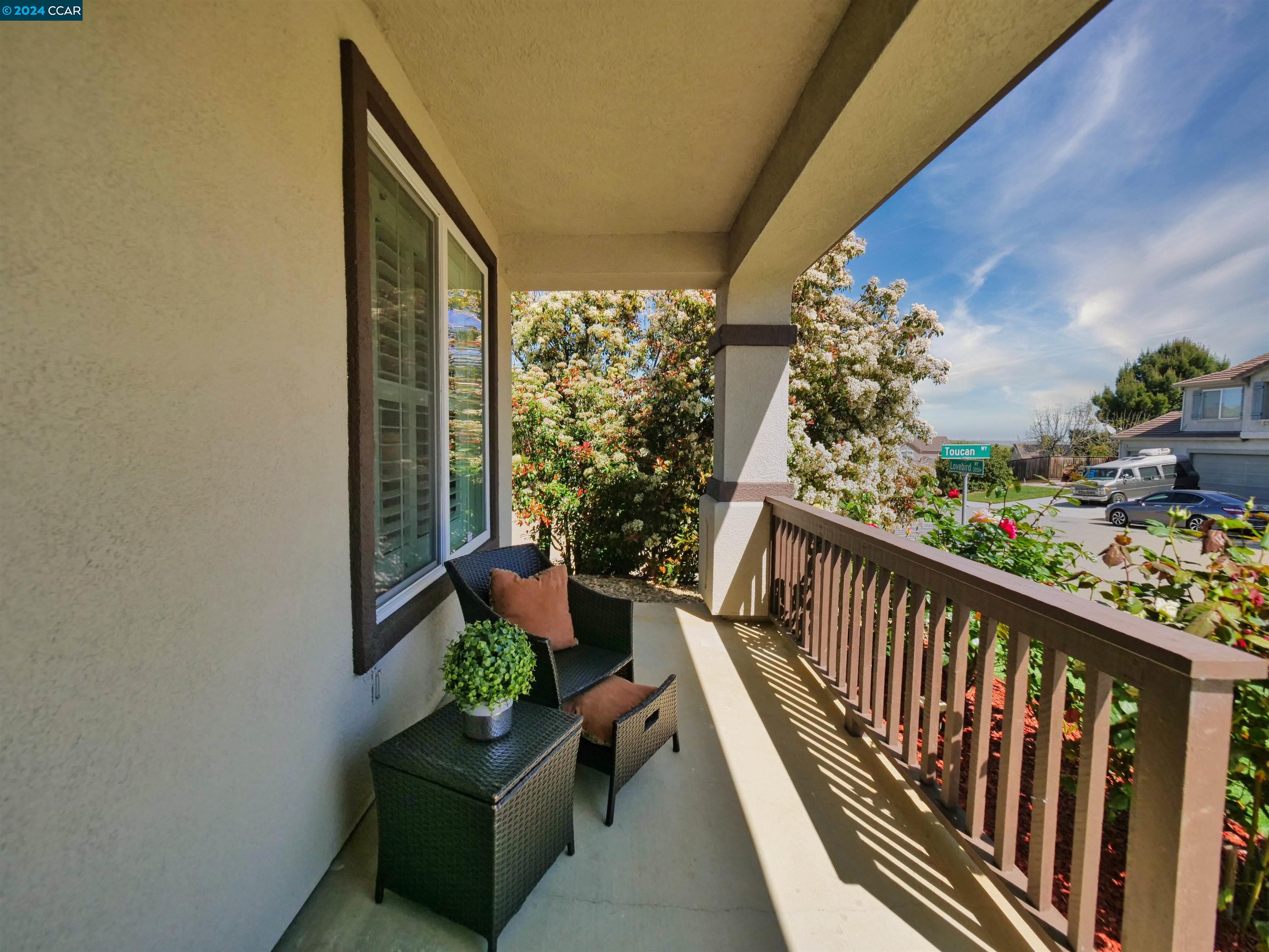 3566 Lovebird Way