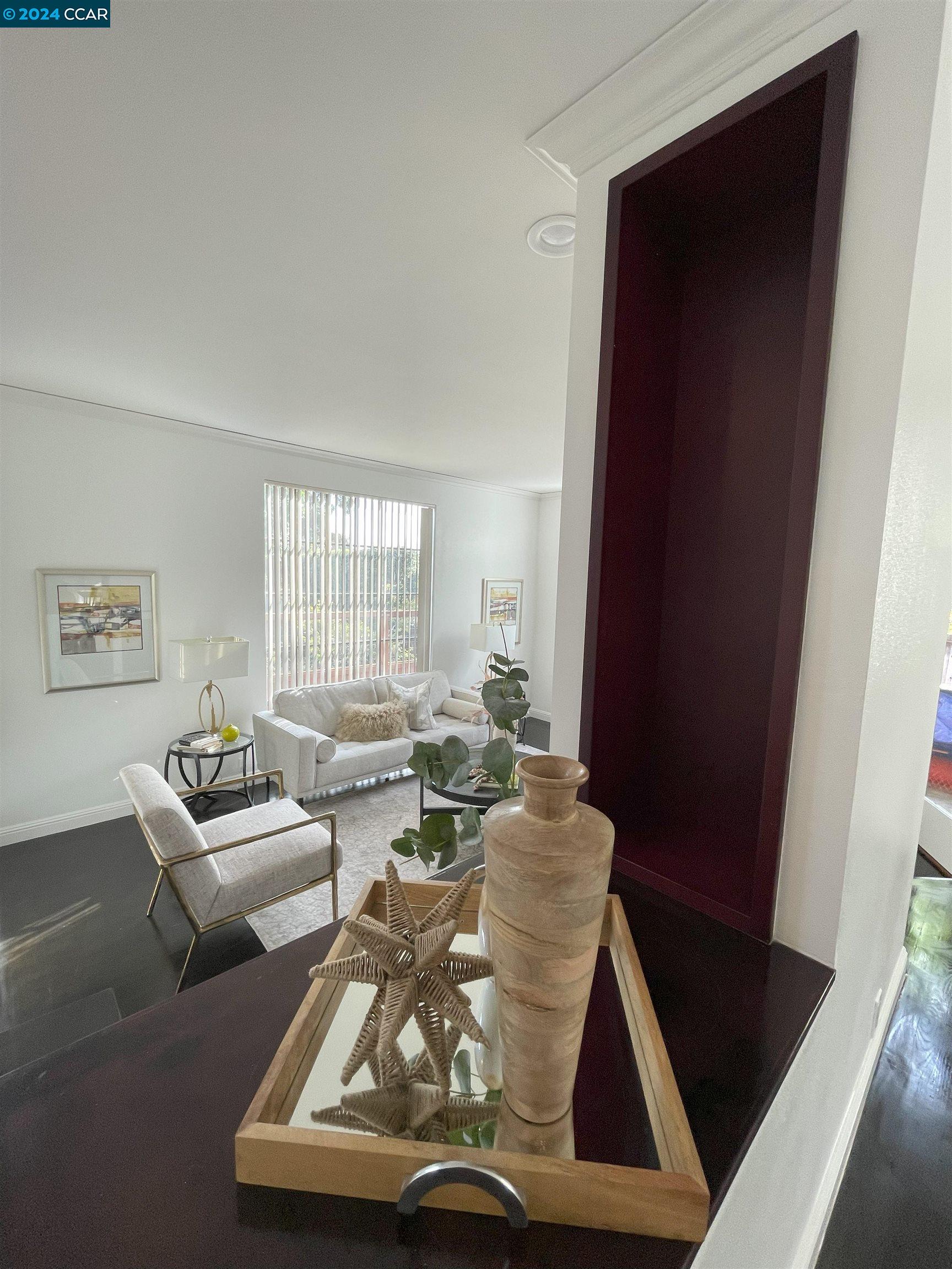 1412 Henry Street