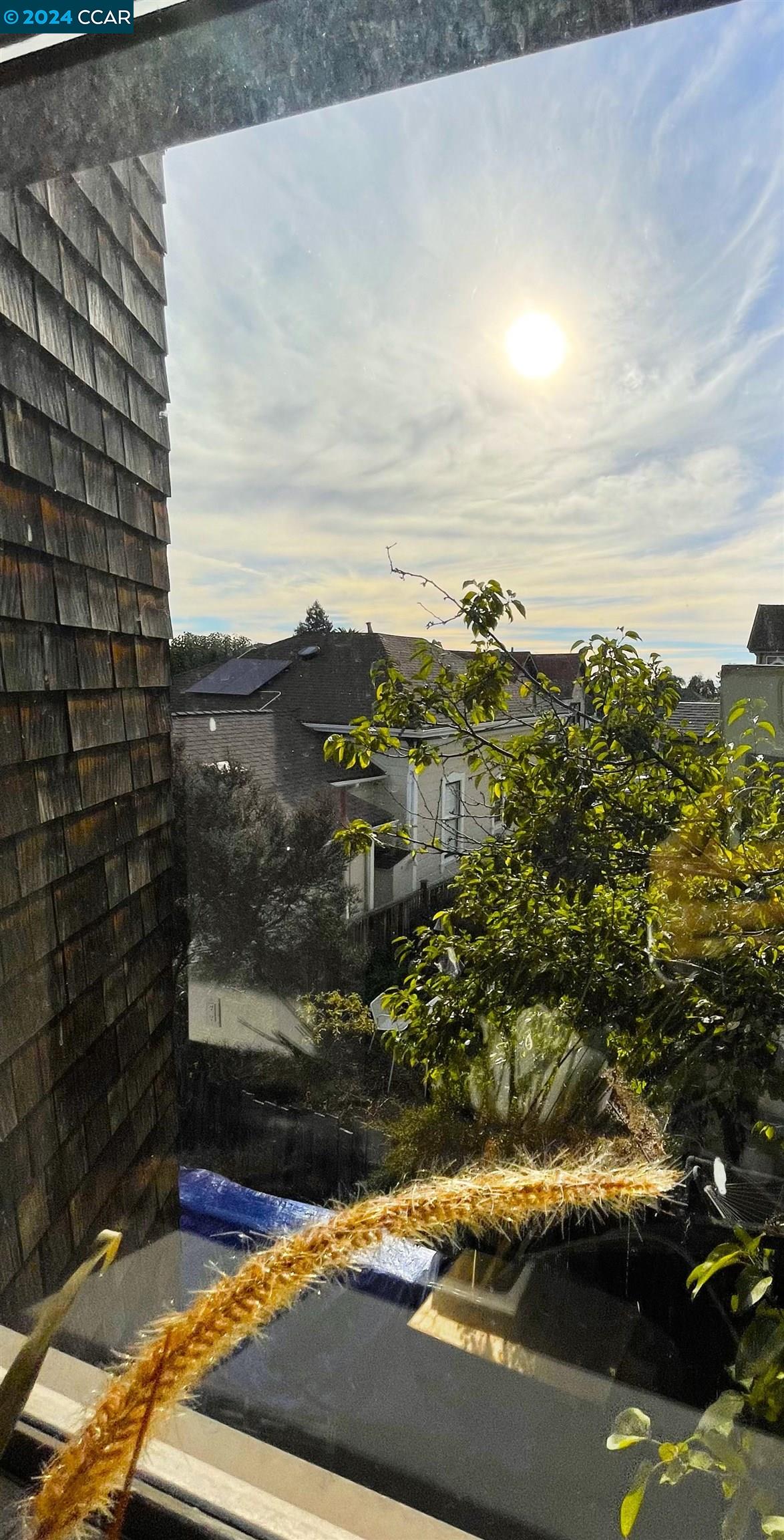 1412 Henry Street