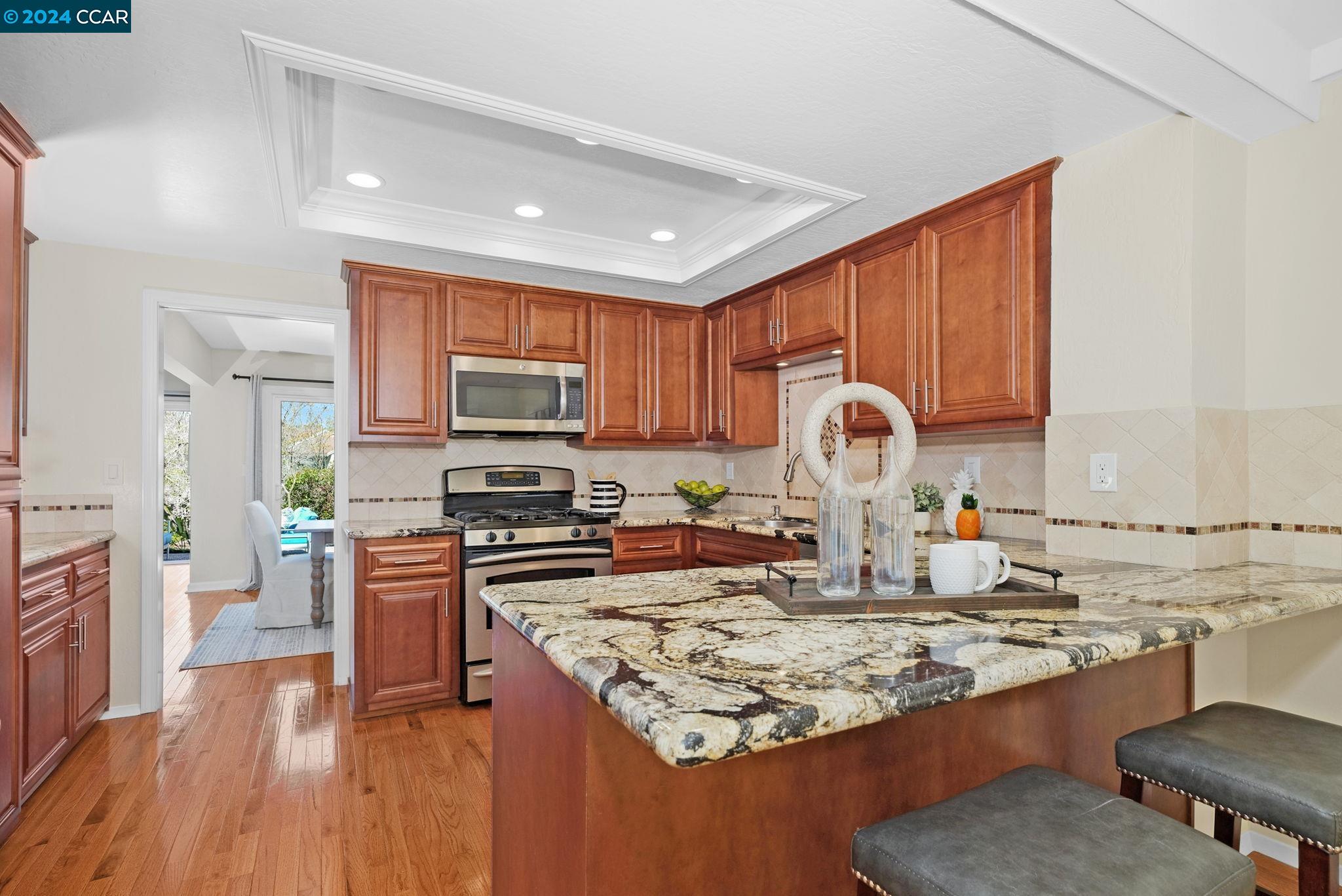 1425 Quail View Cir