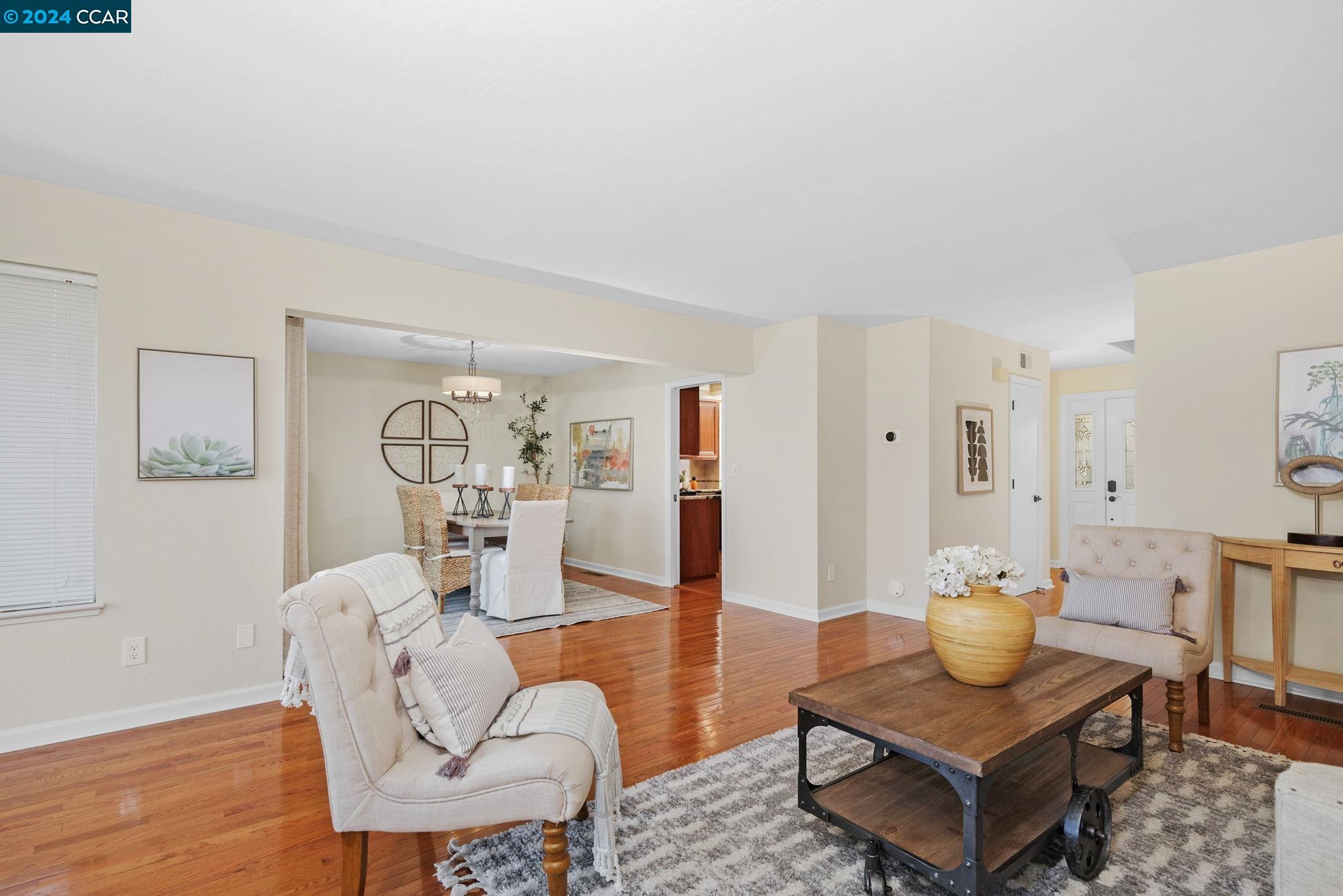 1425 Quail View Cir
