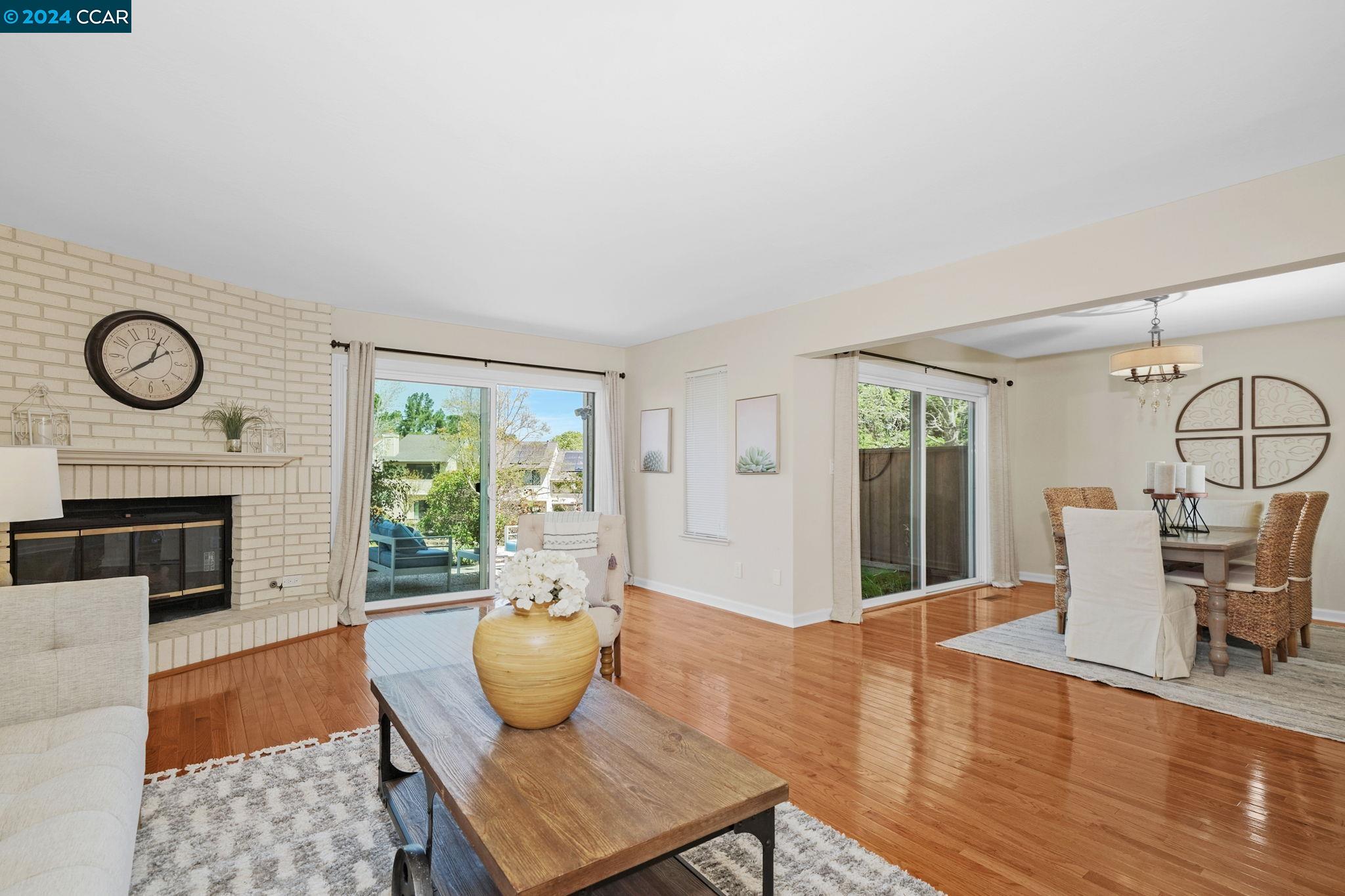 1425 Quail View Cir