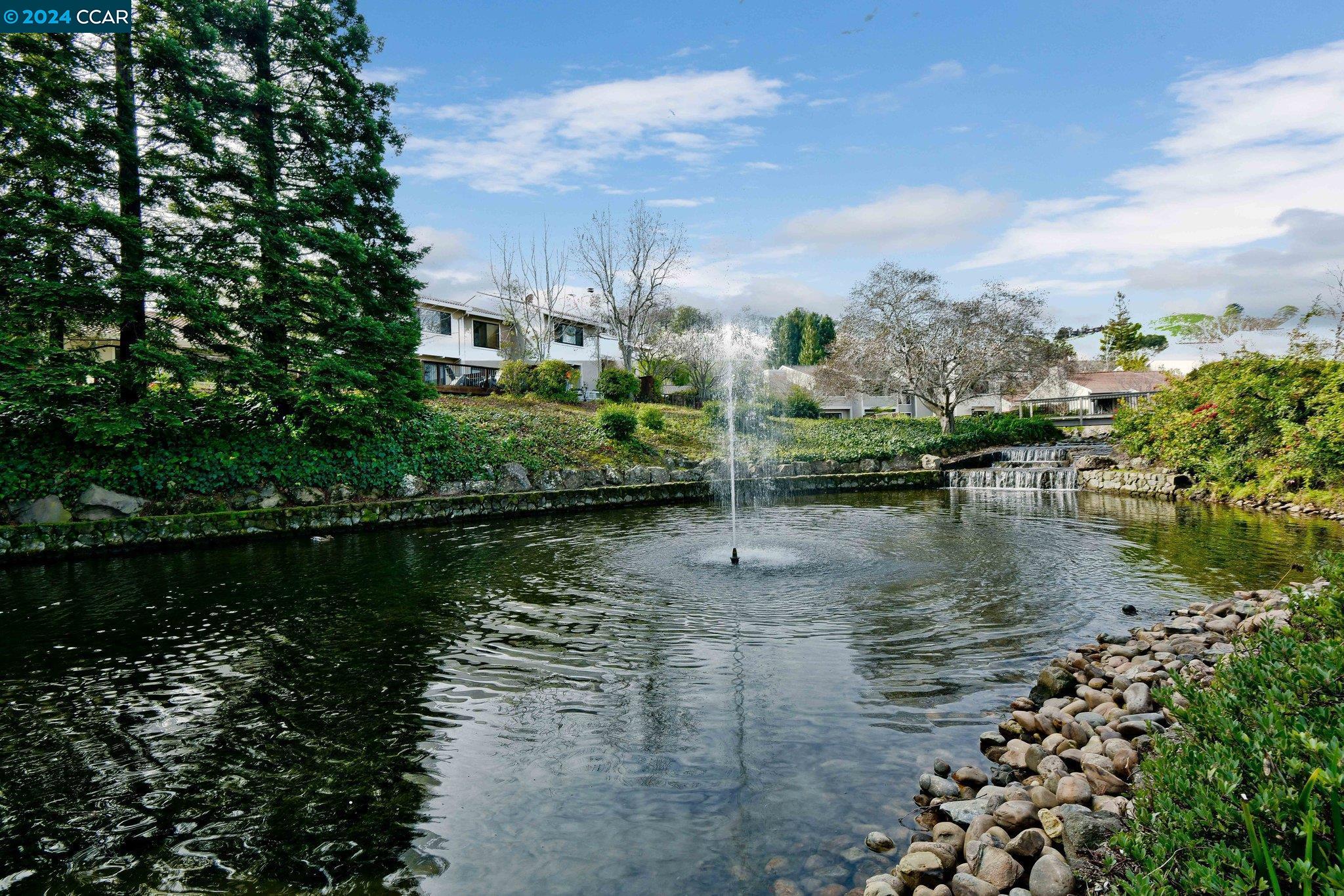 1425 Quail View Cir