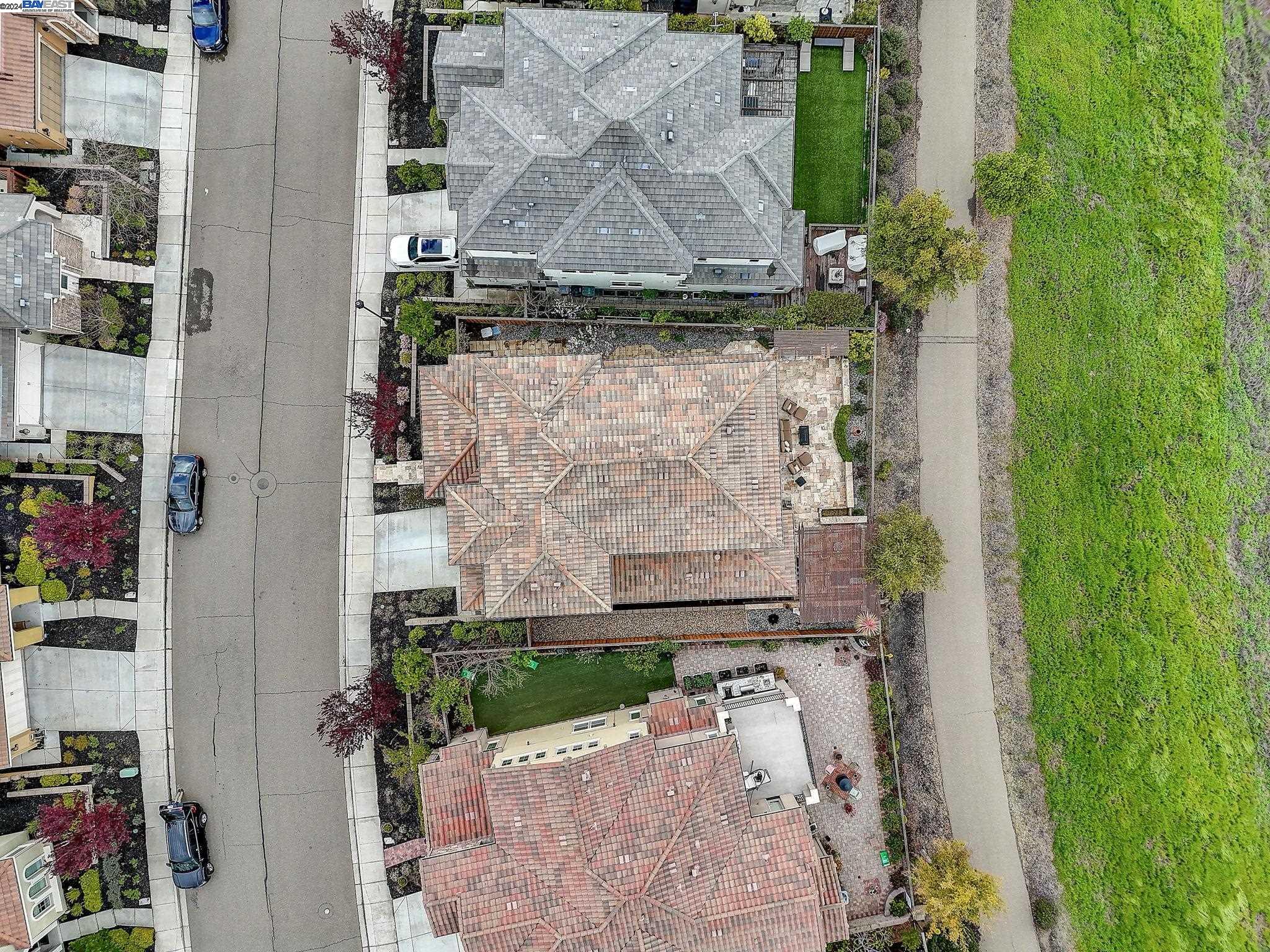 5008 Volterra Ct